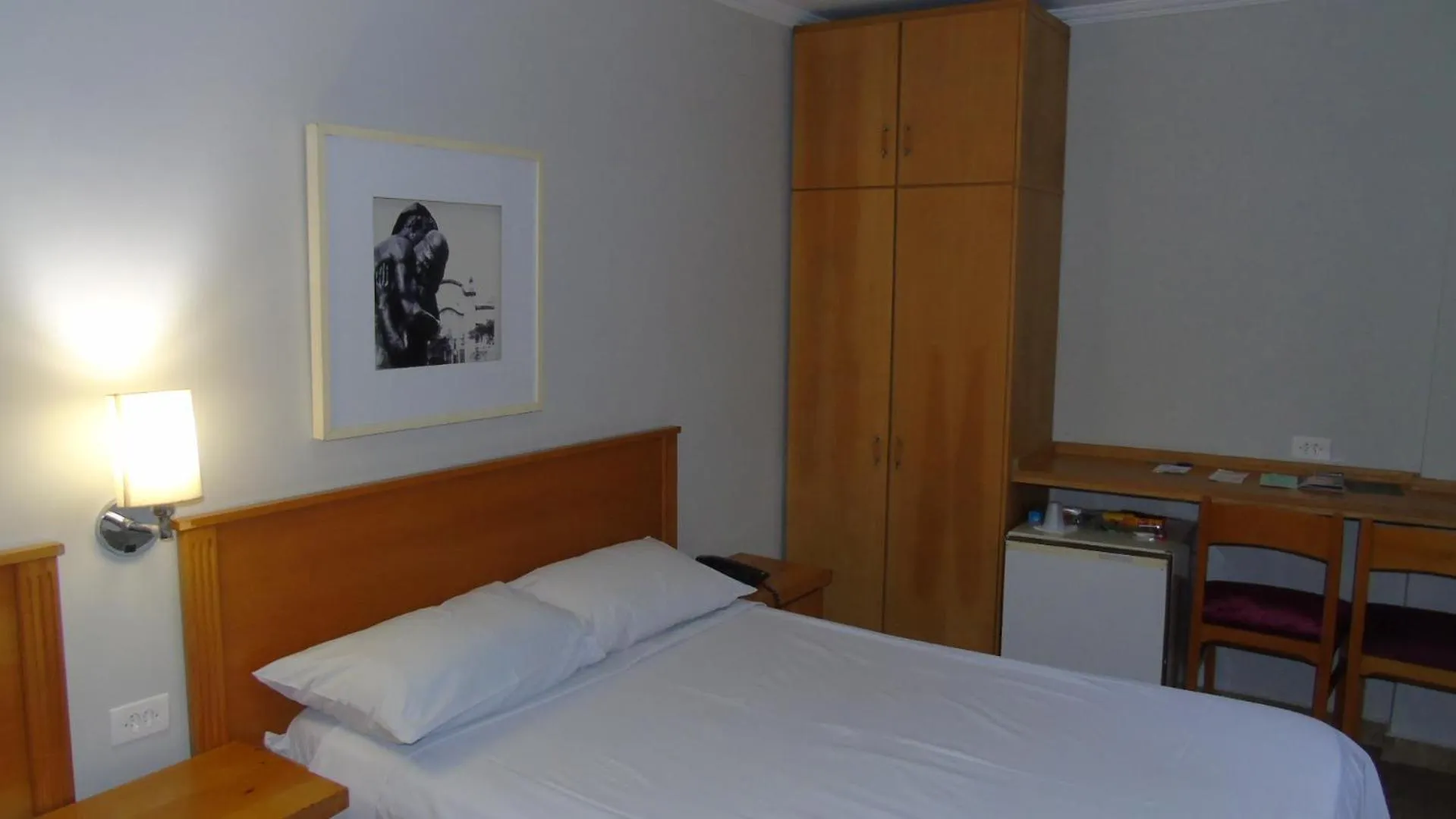 Bed in Paulista Garden Hotel