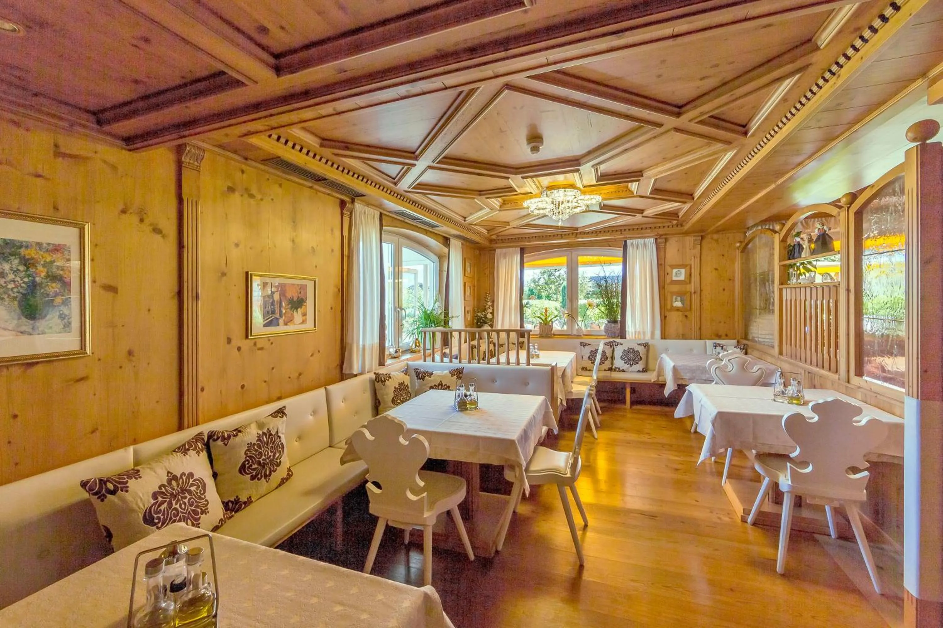 Lounge or bar in Hotel Kristall