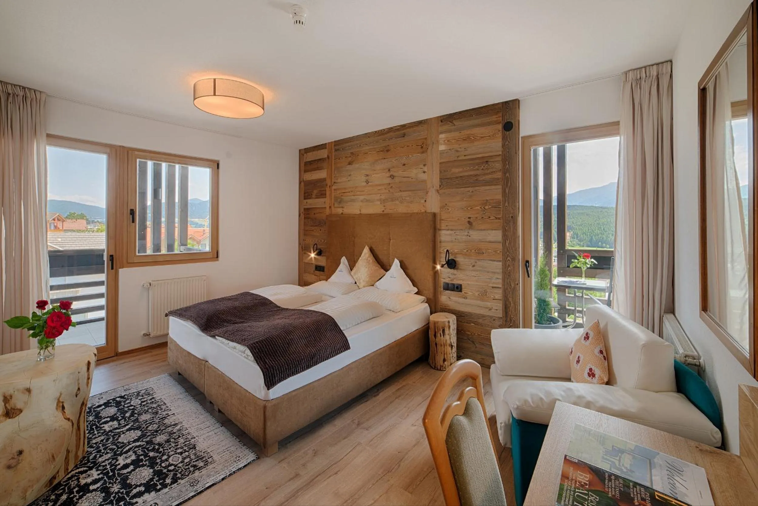 Photo of the whole room, Bed in Hotel Kristall