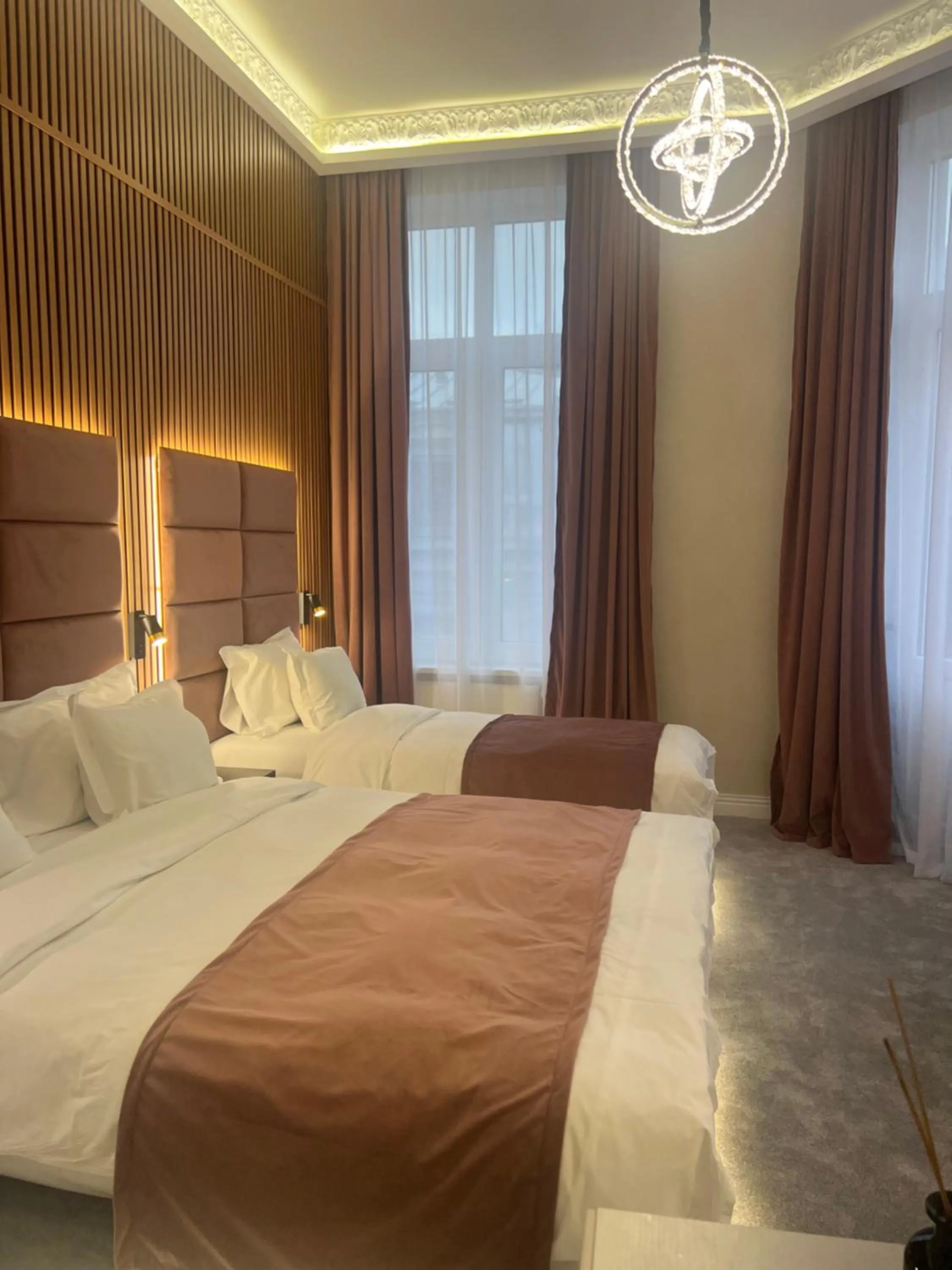 Bed in Bucharest Downtown Inn