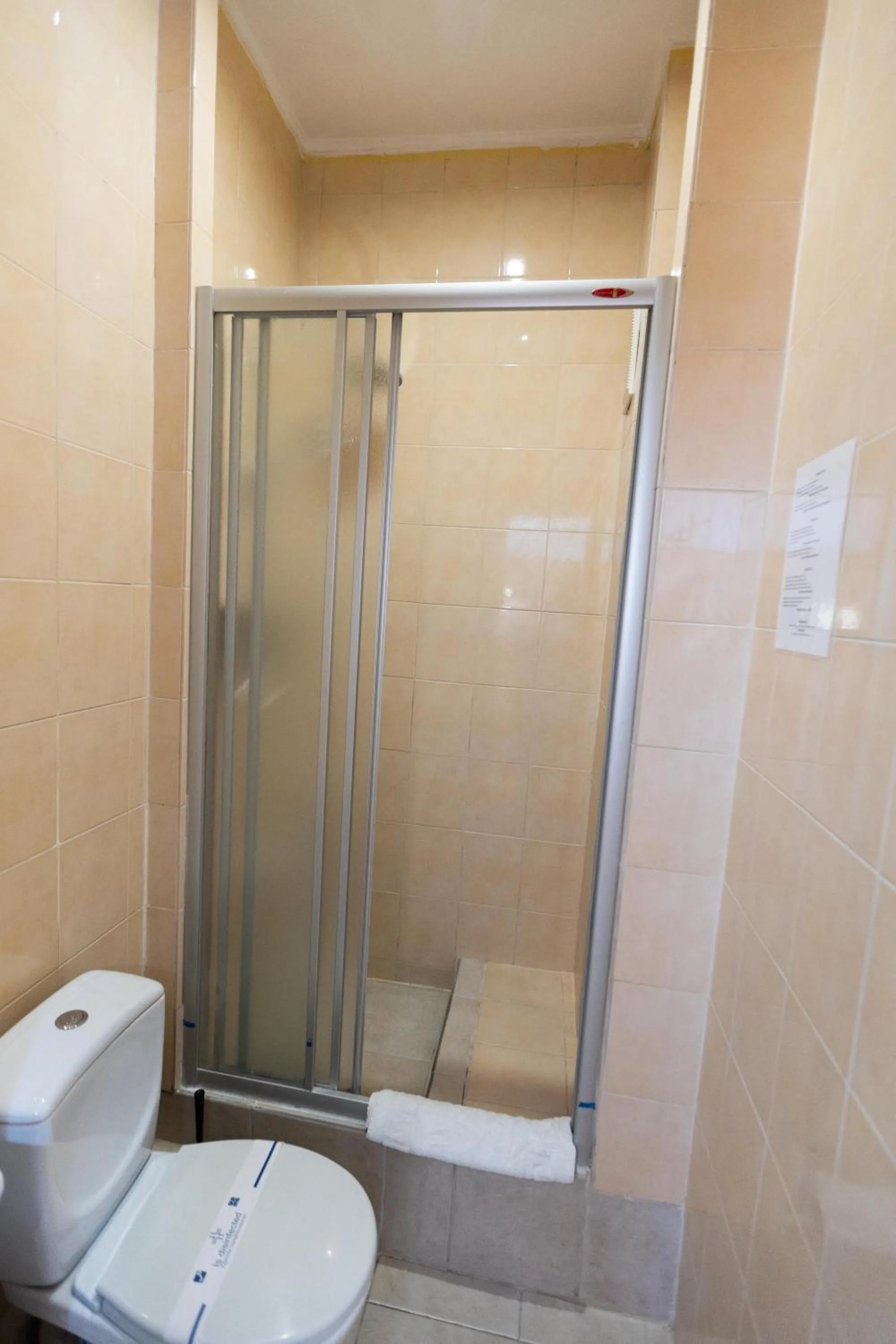 Shower in Staryi Krakiv