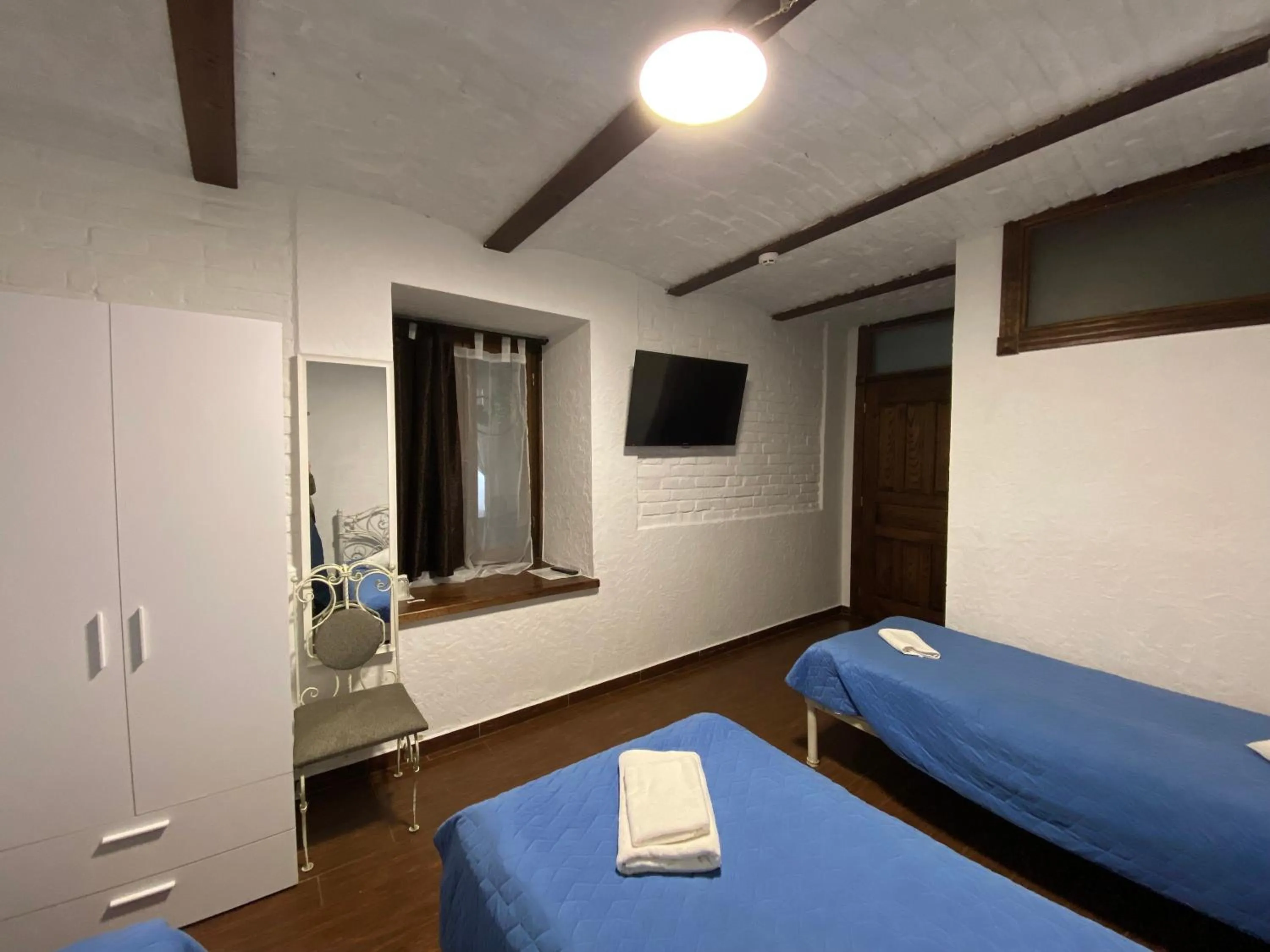 Bed in Staryi Krakiv