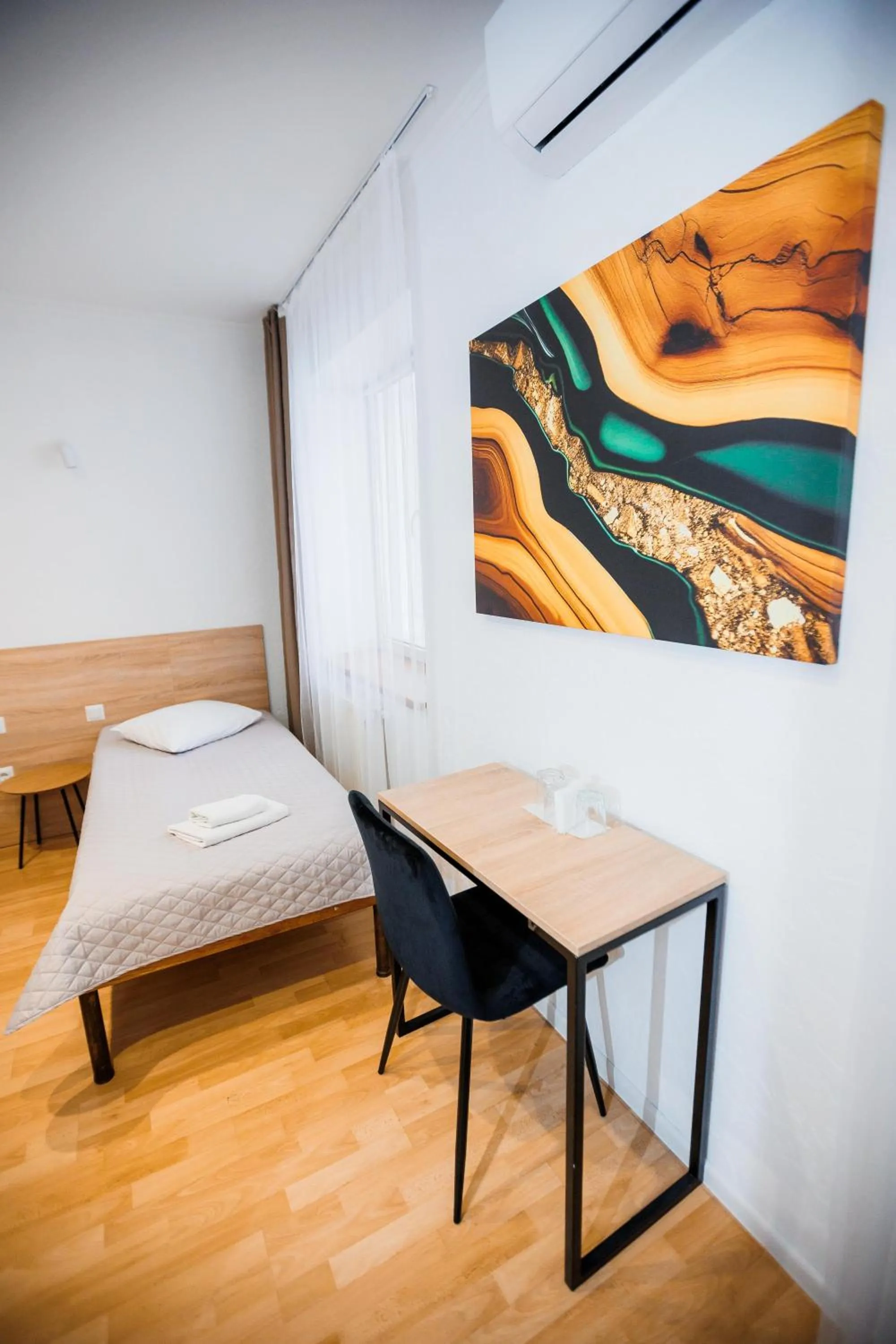 Bed in Staryi Krakiv