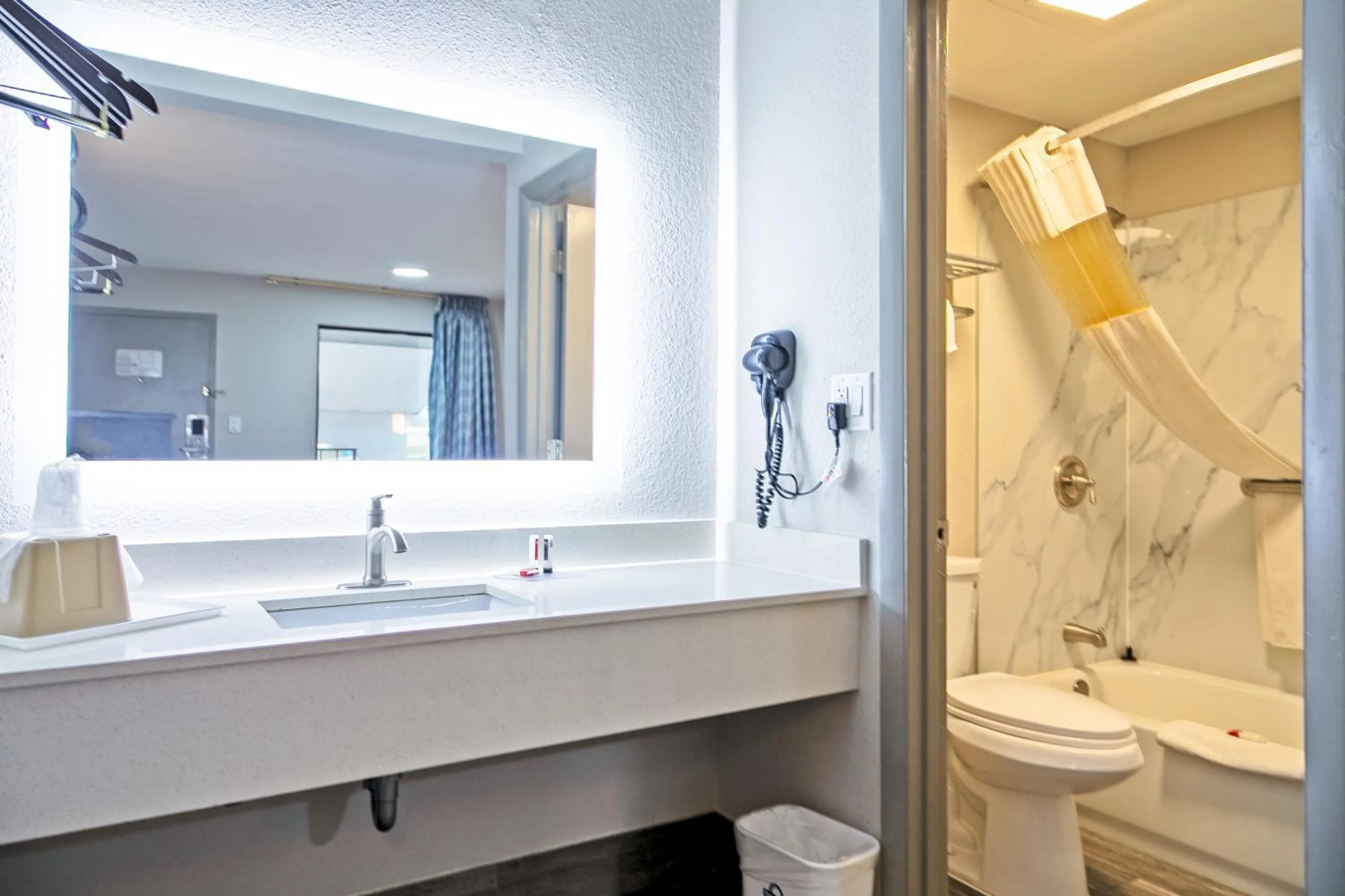 Shower in Days Inn by Wyndham Augusta Fort Eisenhower