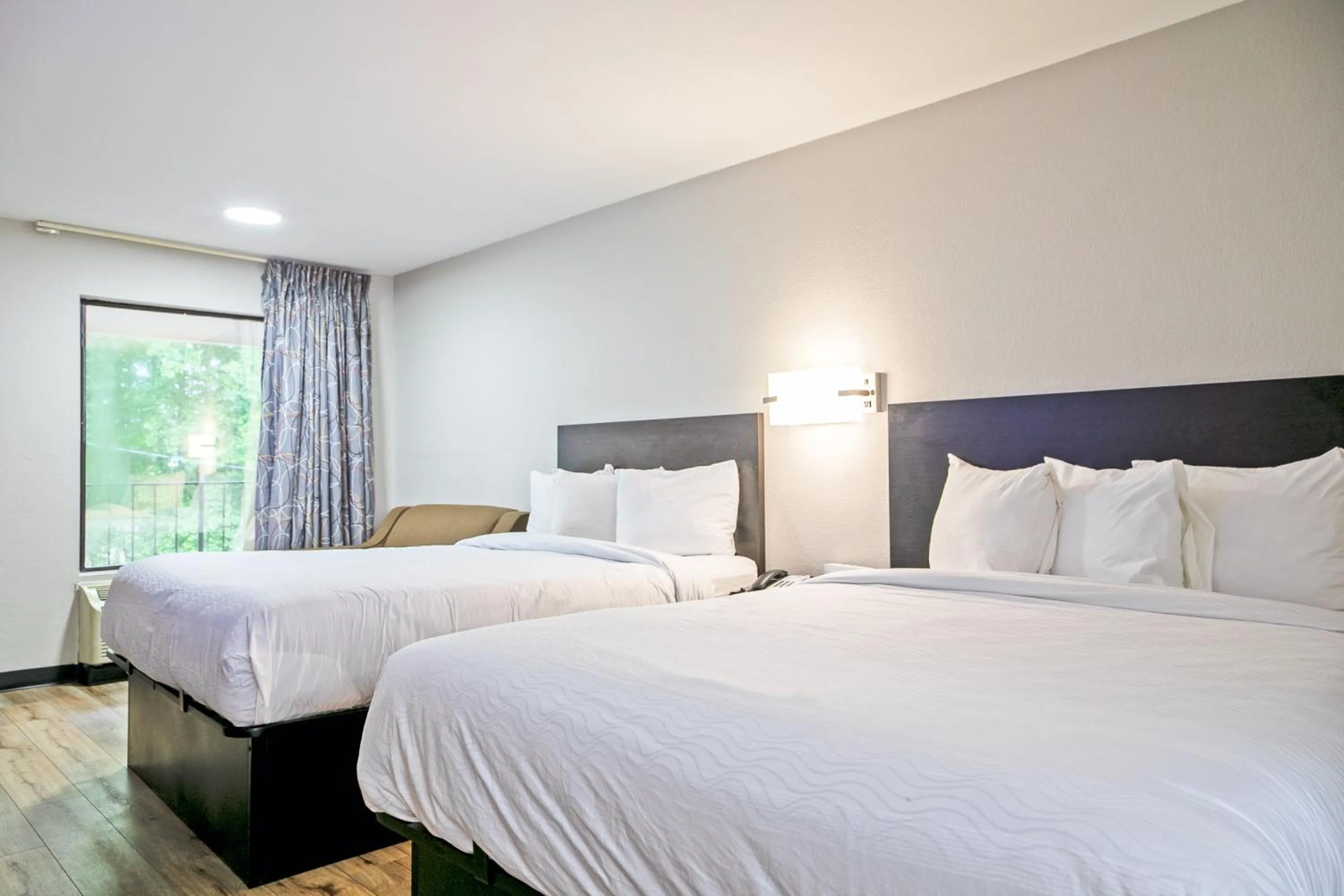 Bed in Days Inn by Wyndham Augusta Fort Eisenhower