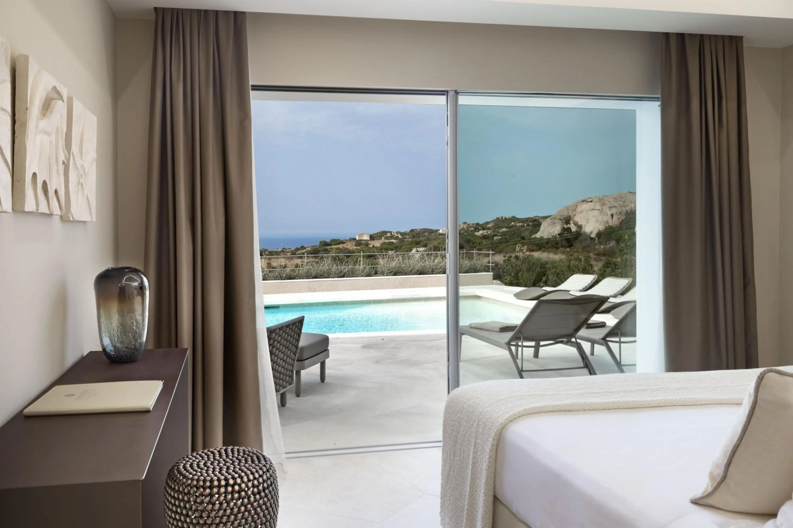 Bedroom in Hotel Li Finistreddi