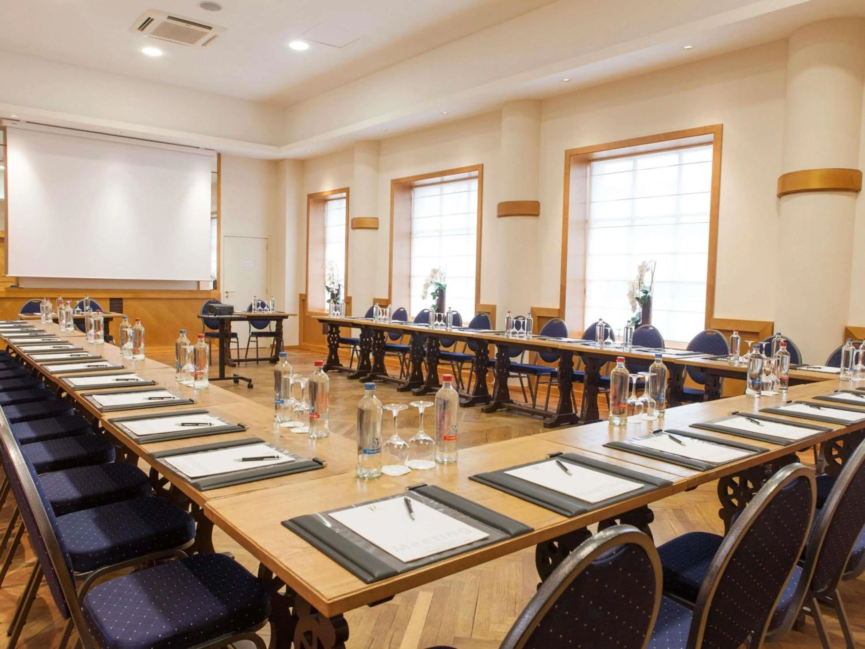 Meeting/conference room in Hotel Siru Brussels