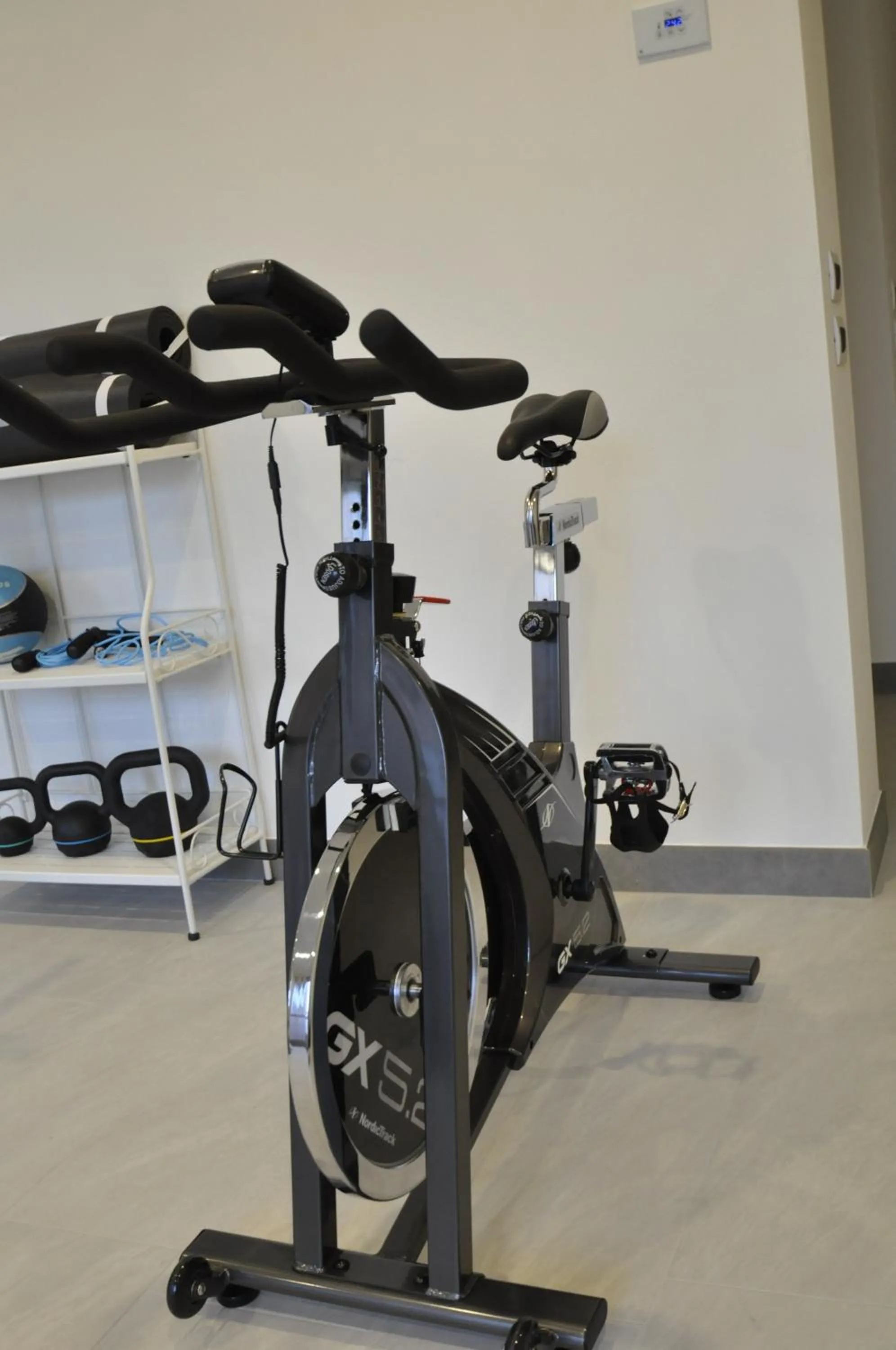 Fitness centre/facilities in Hotel Motel 2