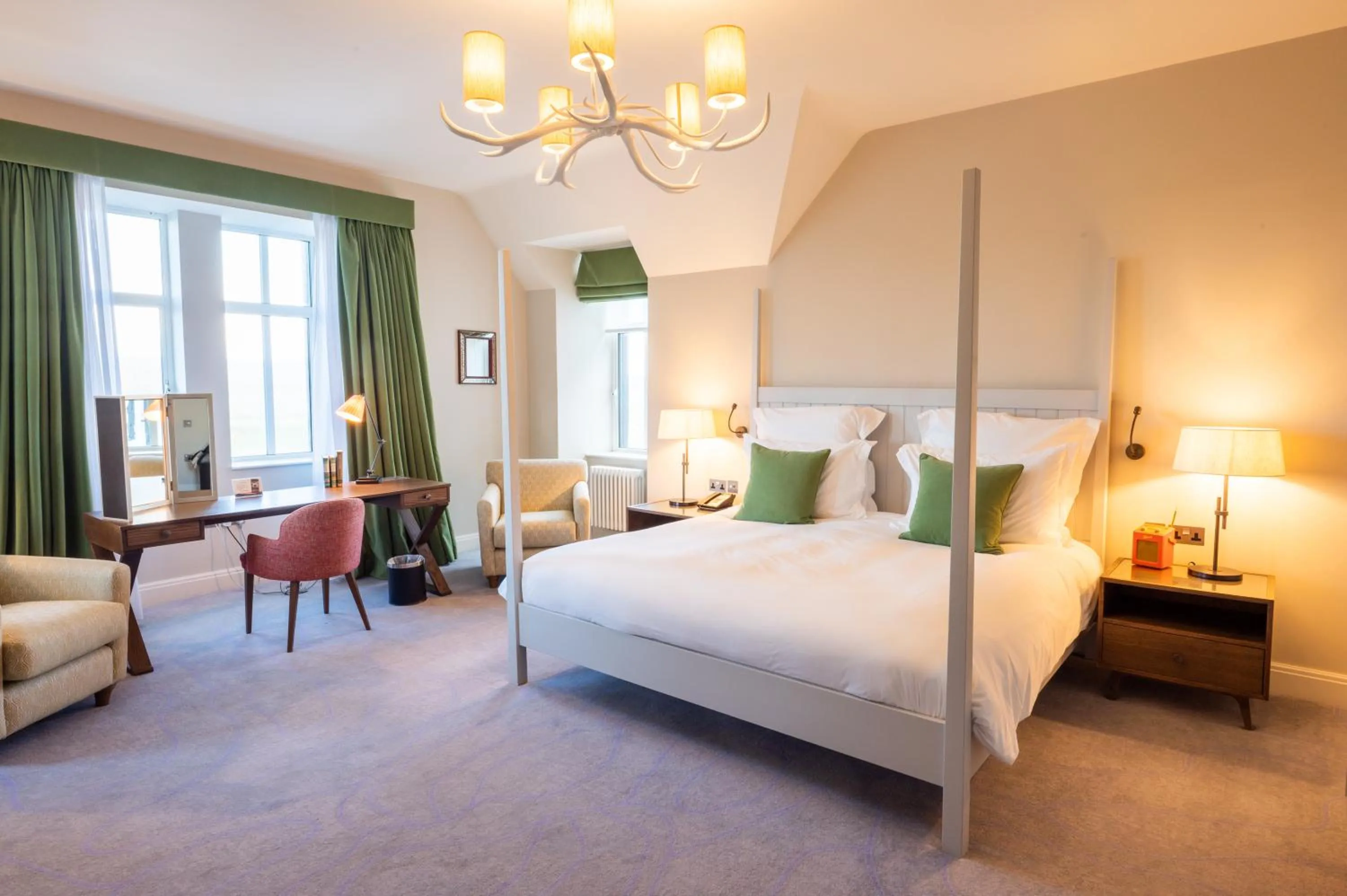 Bed in Another Place, The Machrie