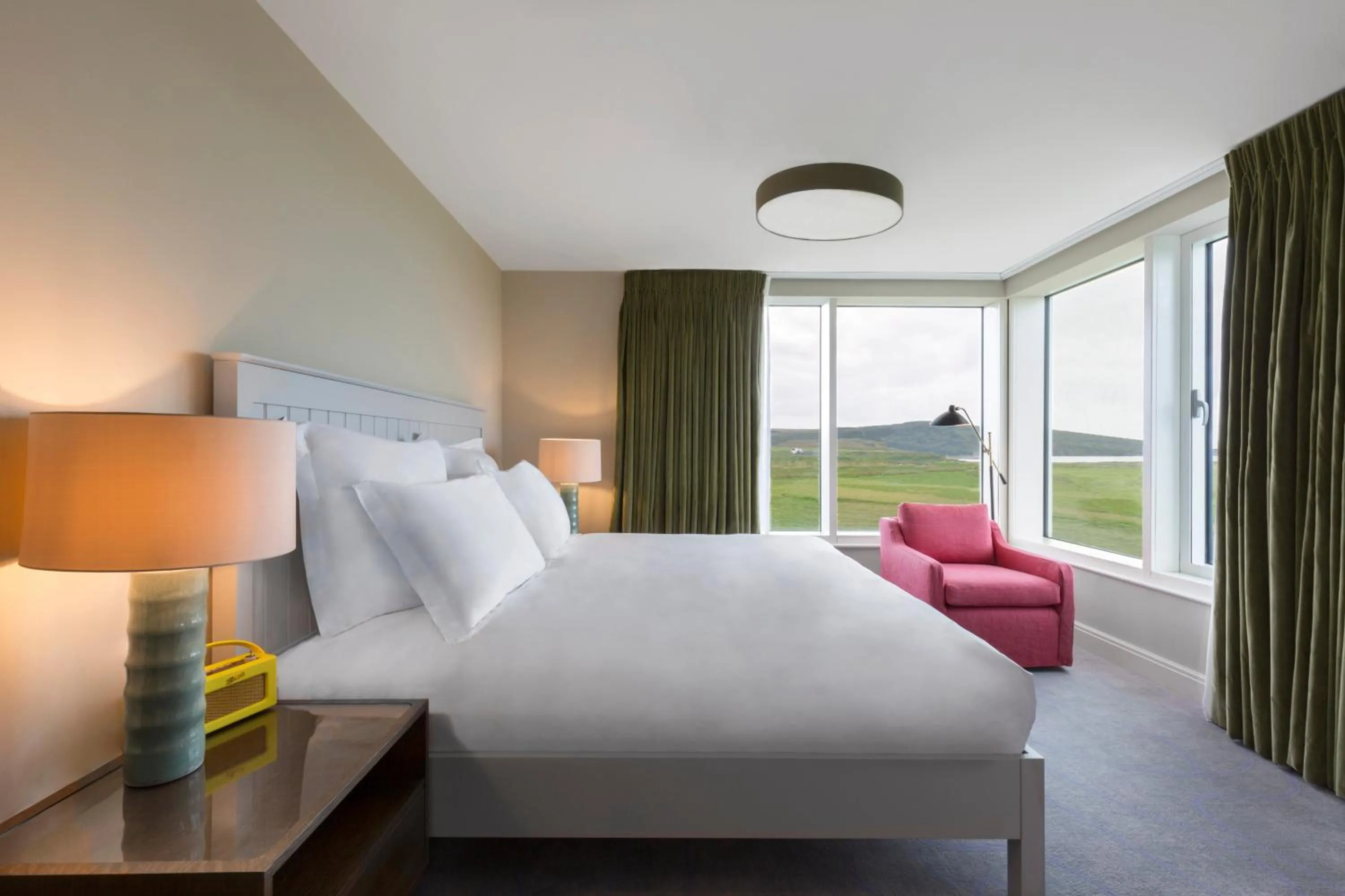Bed in Another Place, The Machrie