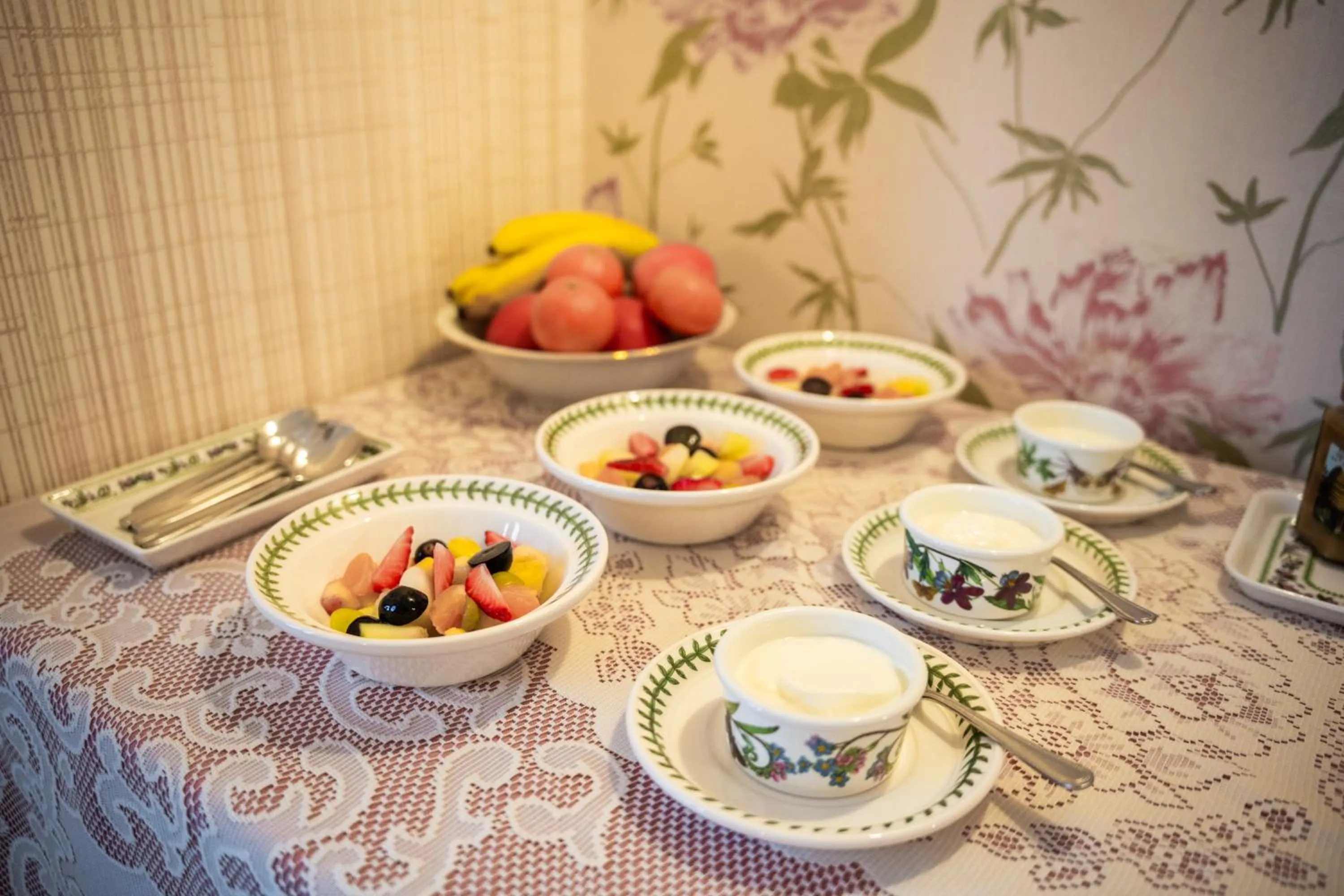 Food in Gwrach Ynys Country Guest House