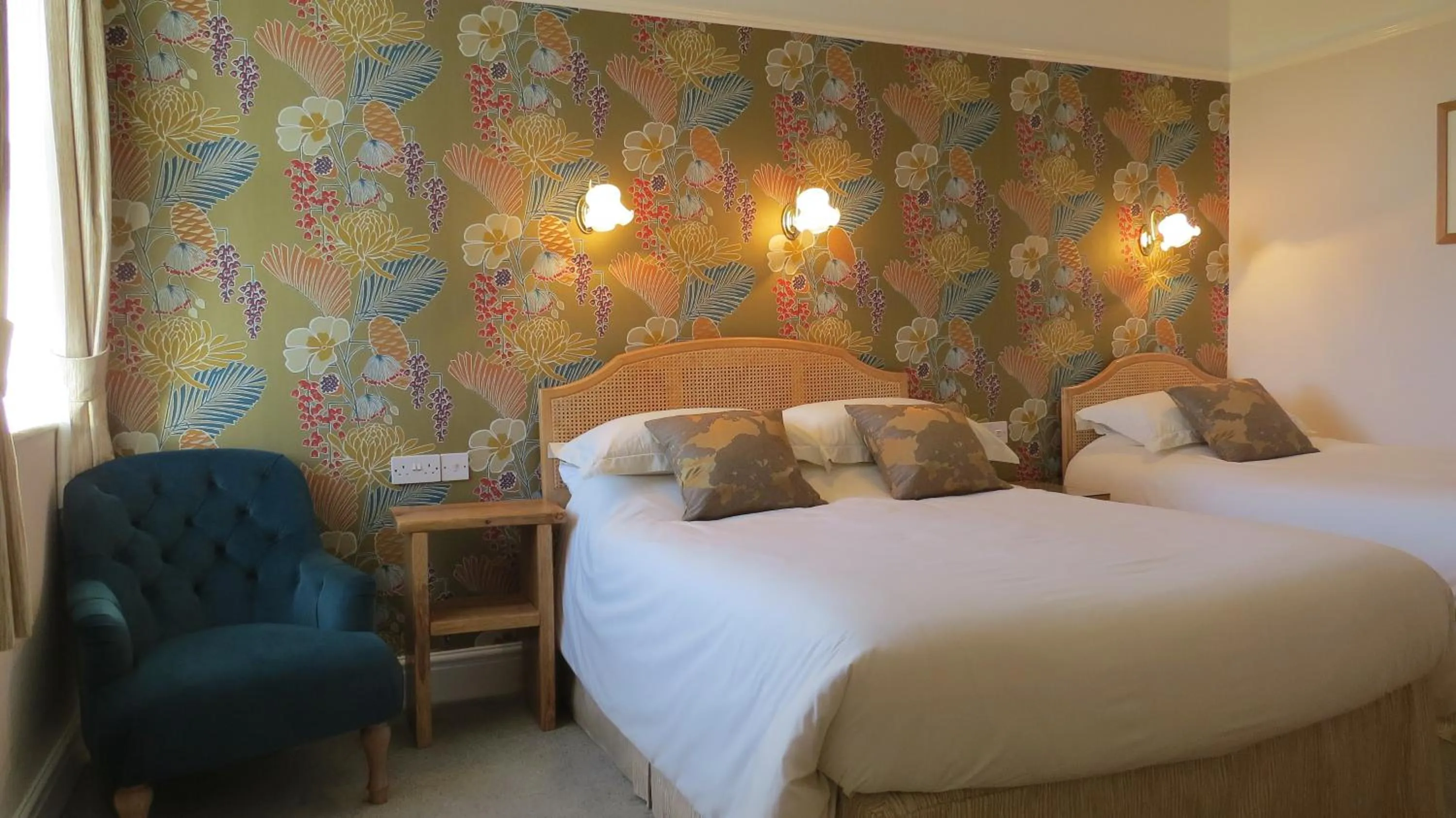 Bed in Gwrach Ynys Country Guest House