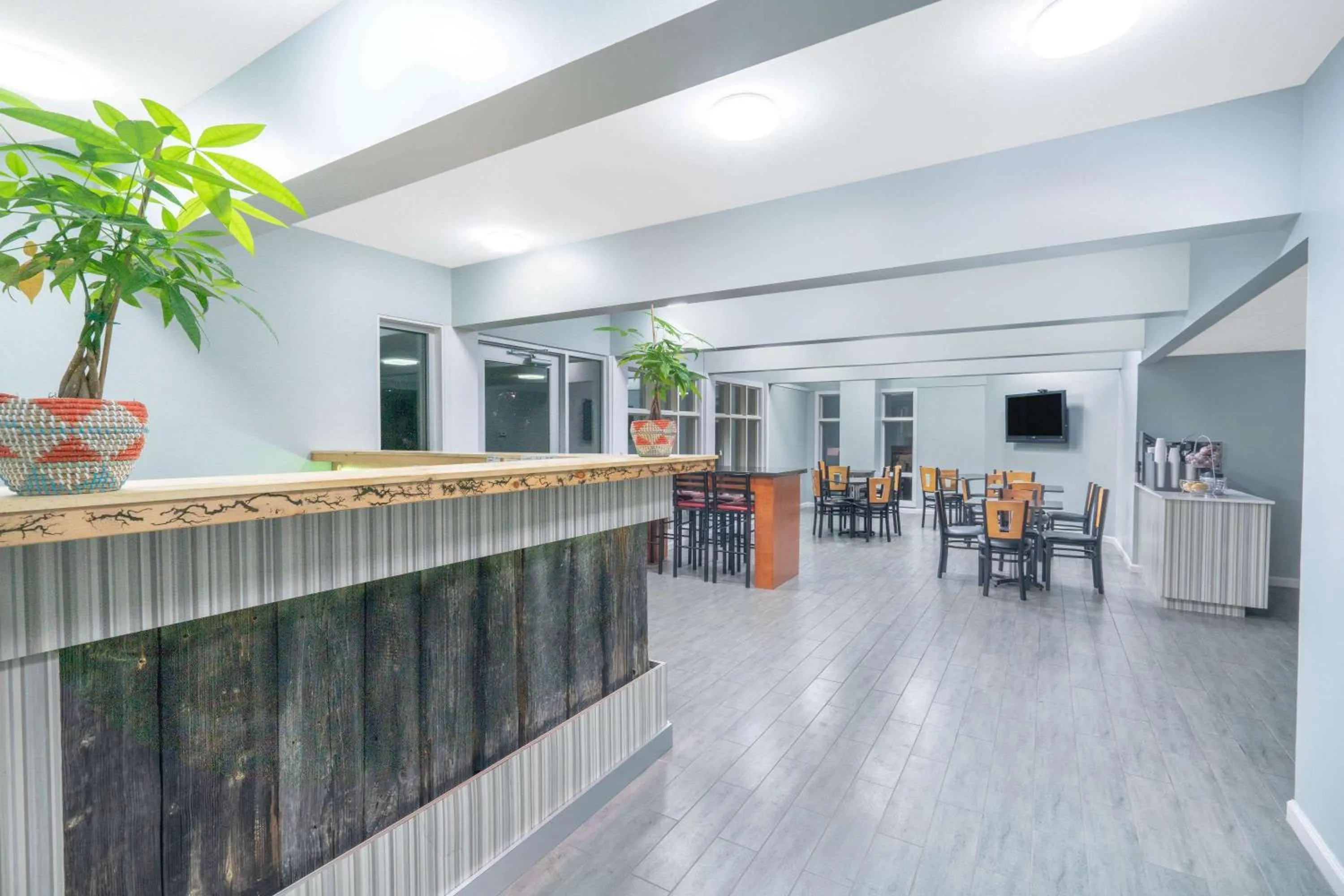 Lobby or reception in Gatlinburg River Inn