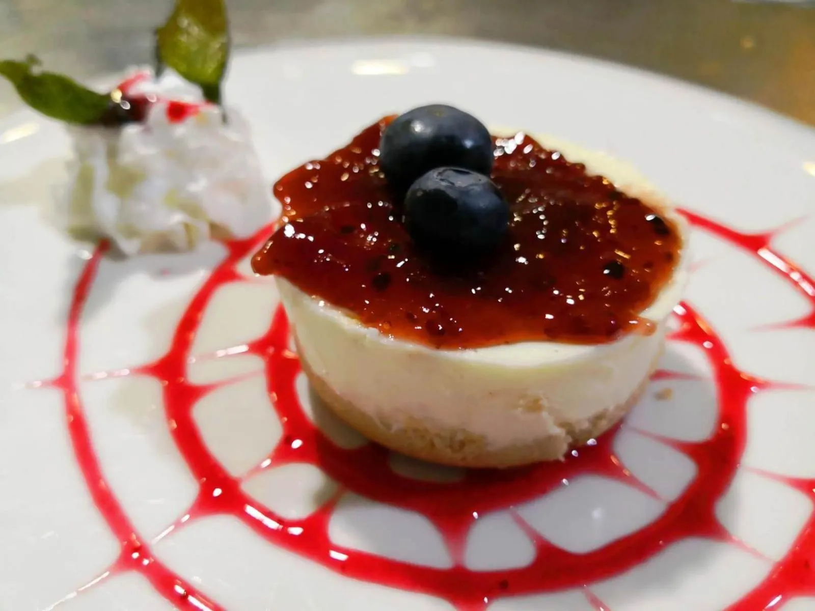 Restaurant/places to eat in Hotel del Juguete