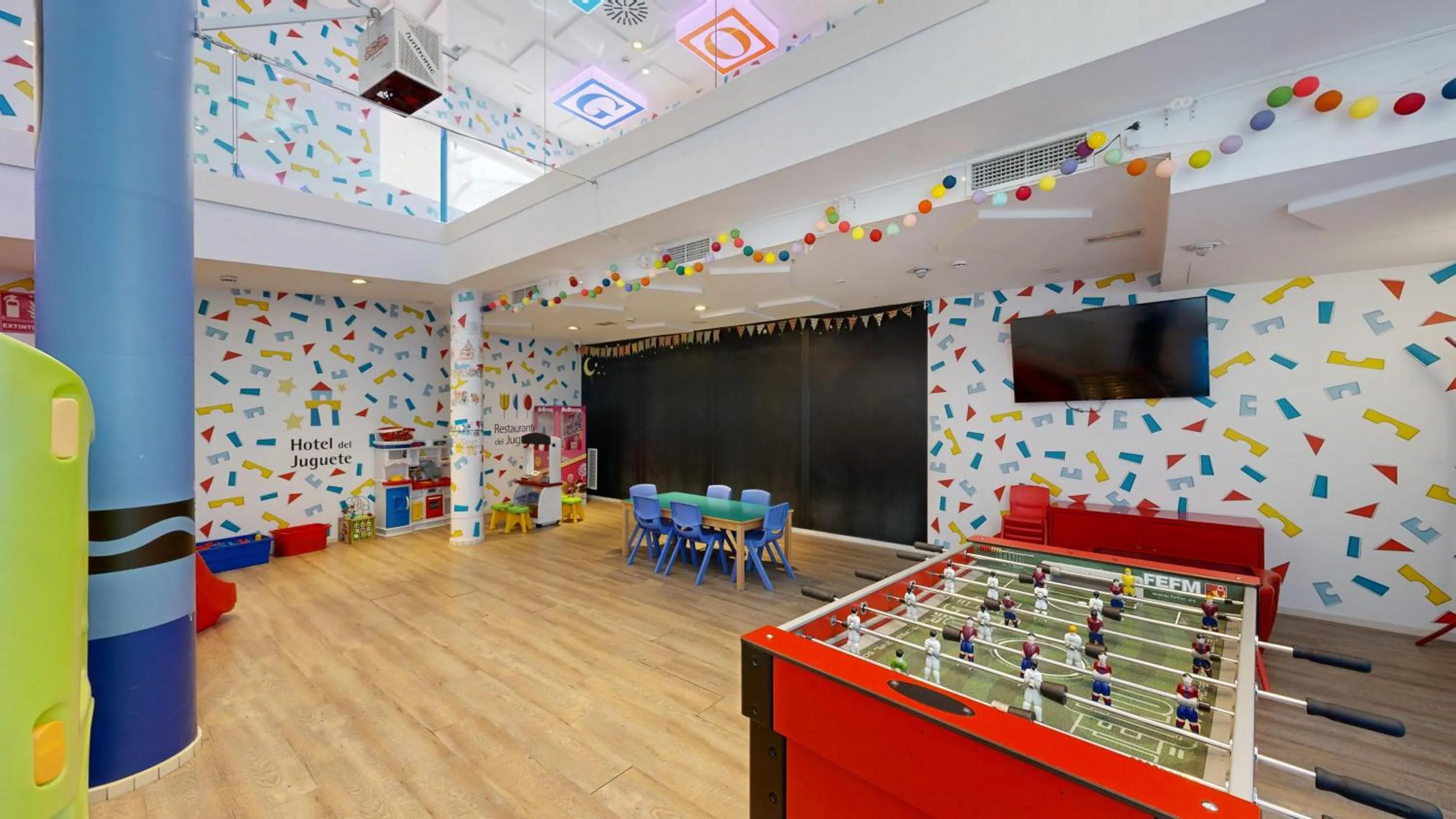 Game Room in Hotel del Juguete