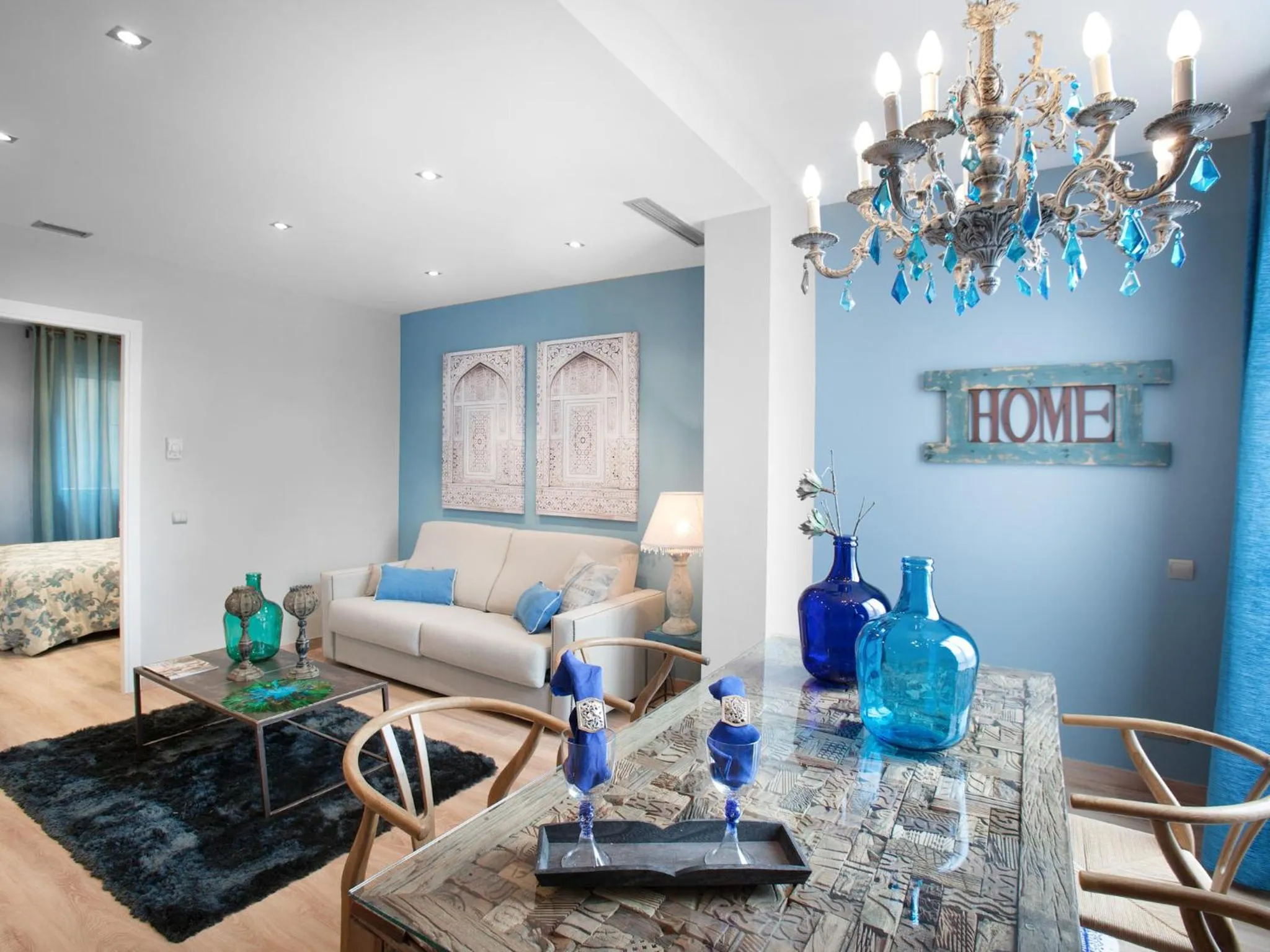 Living room in BCN Rambla Catalunya Apartments