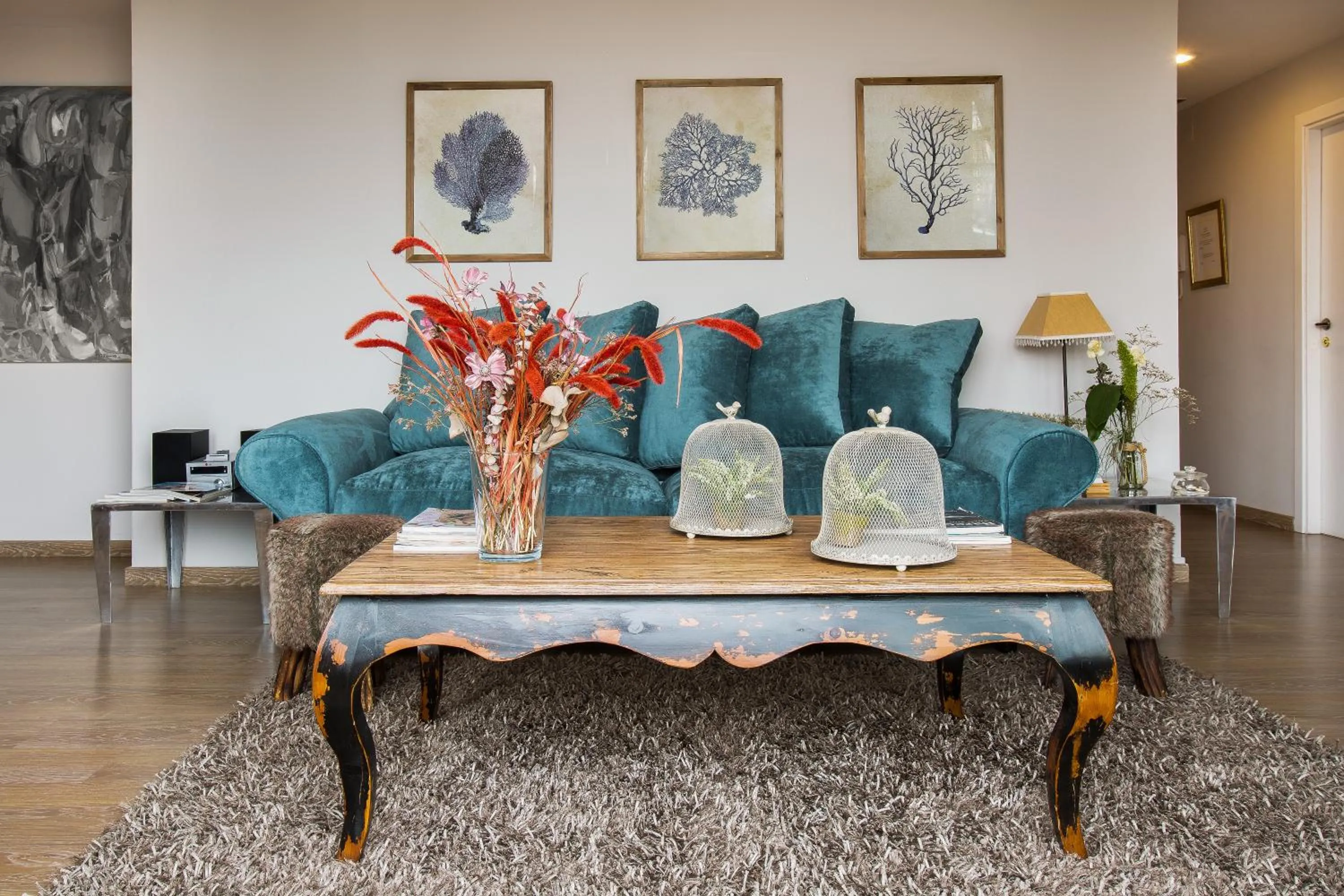 Living room in BCN Rambla Catalunya Apartments