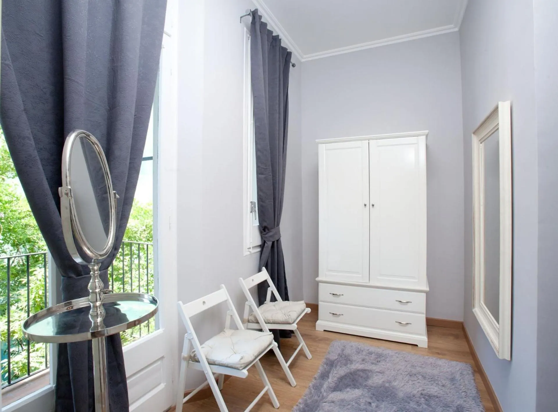 Bed in BCN Rambla Catalunya Apartments