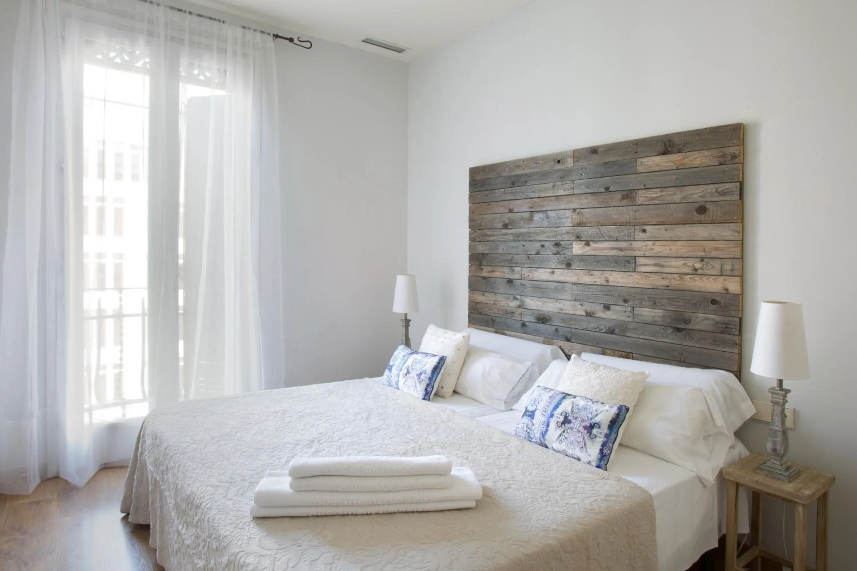 Day, Bed in BCN Rambla Catalunya Apartments