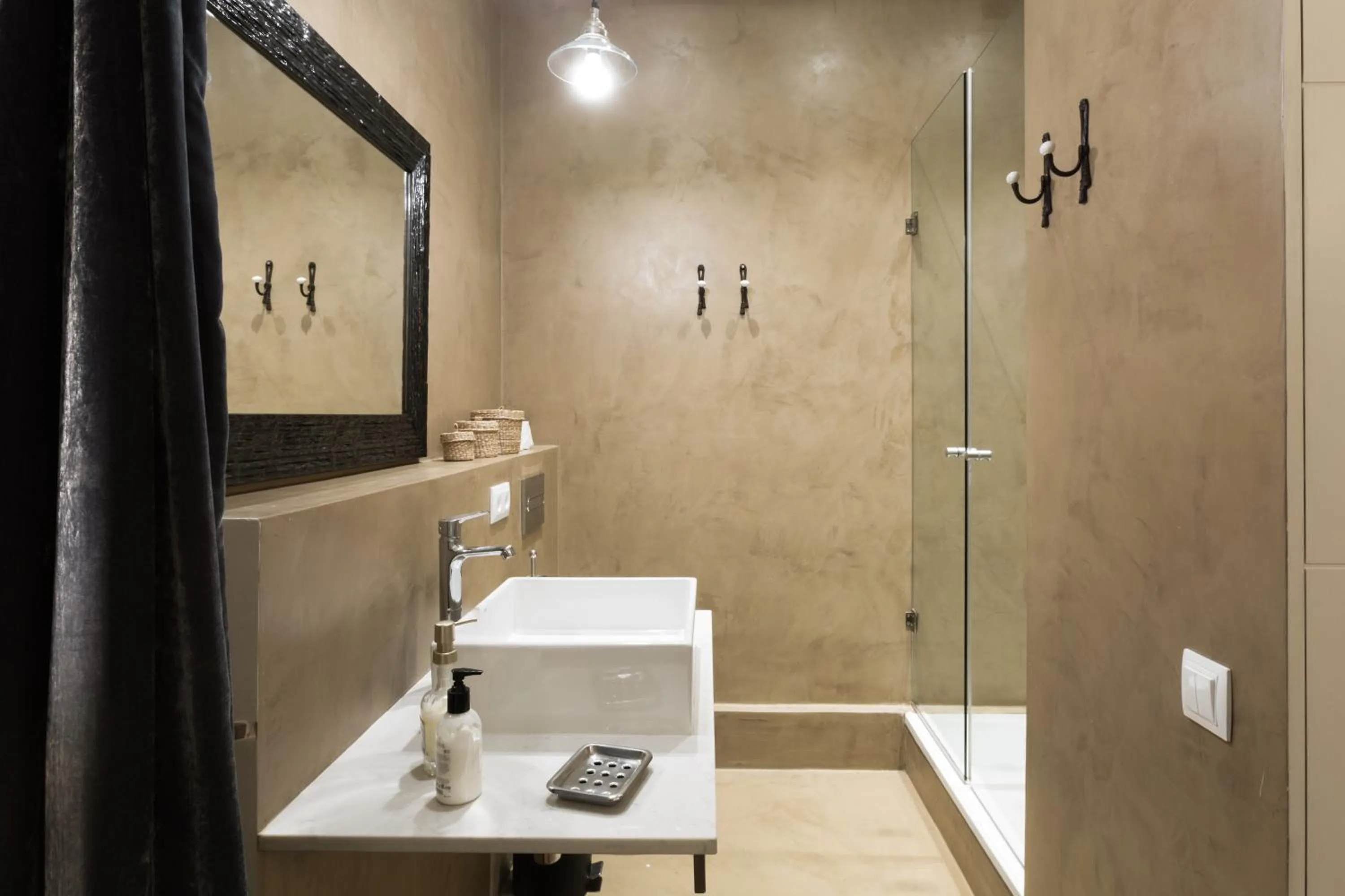 Bathroom in BCN Rambla Catalunya Apartments