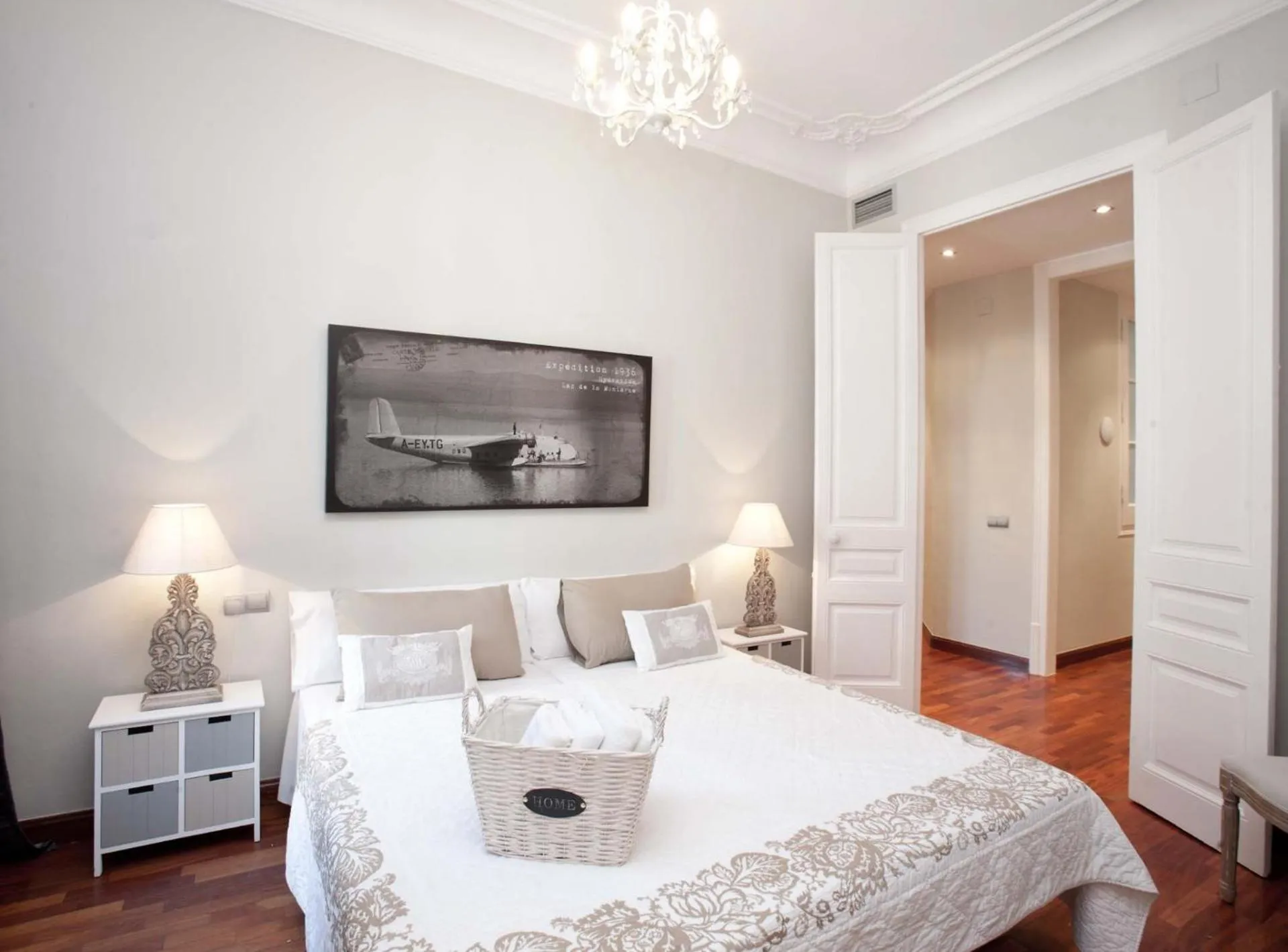 Bed in BCN Rambla Catalunya Apartments