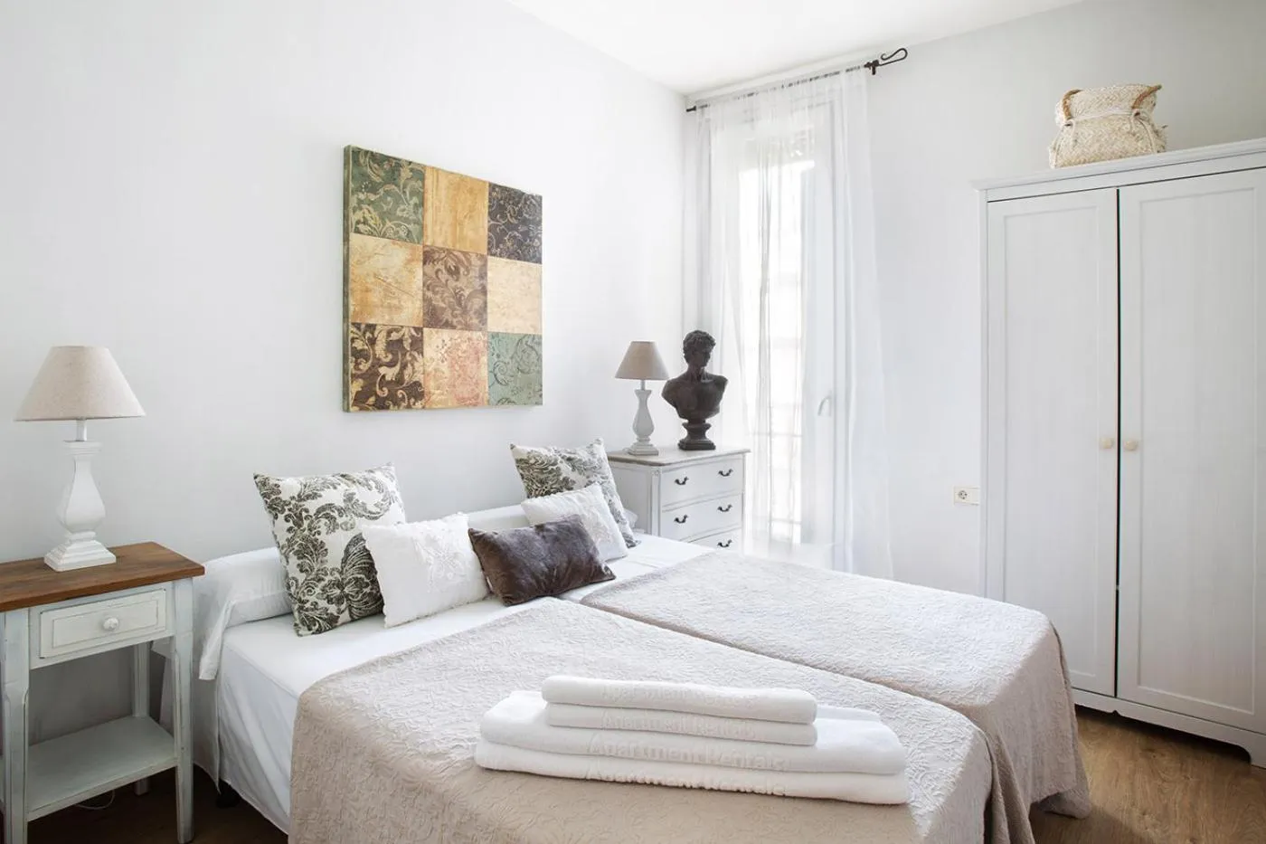 Bedroom, Bed in BCN Rambla Catalunya Apartments