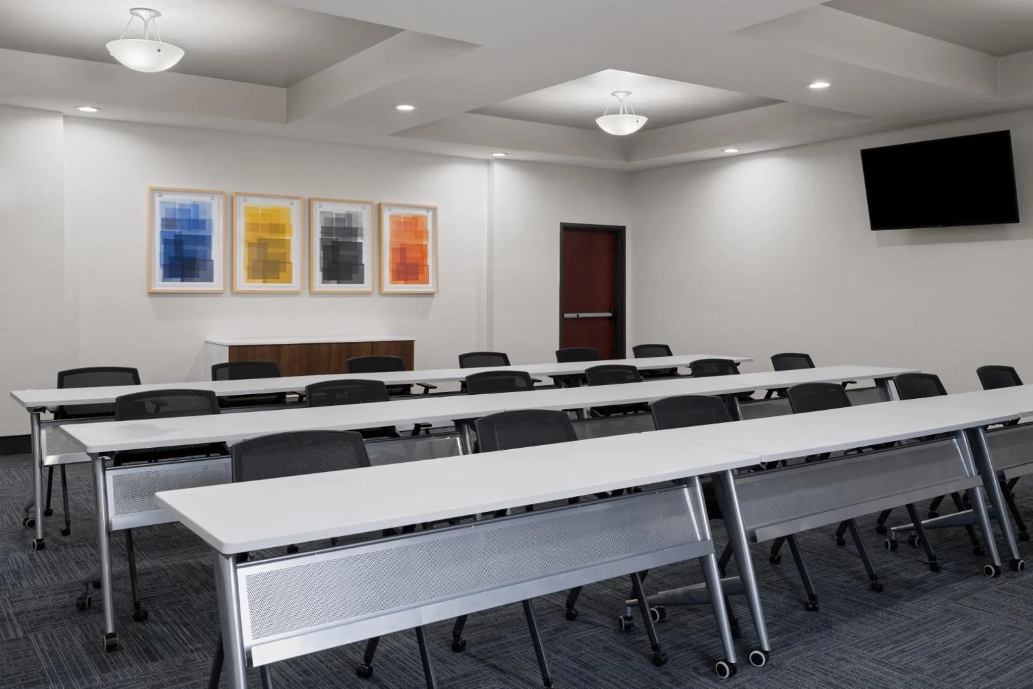 Meeting/conference room in Holiday Inn Express and Suites Snyder by IHG
