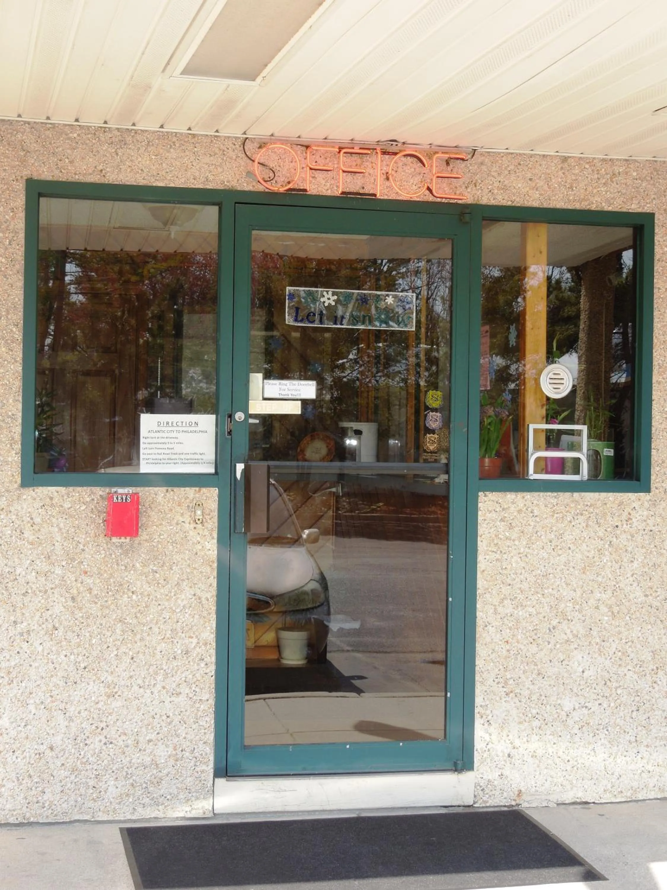 Facade/entrance in Executive Lodge Absecon