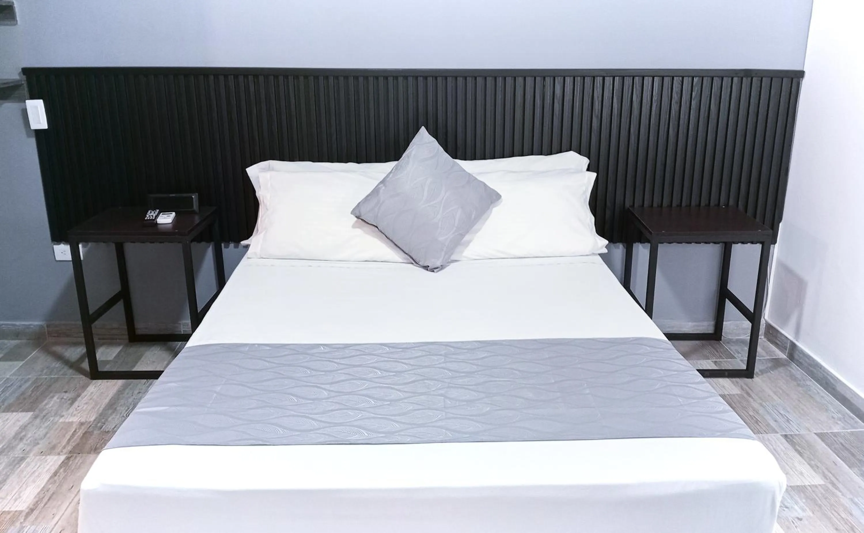 Bed in Hotel Palmas del Estadio