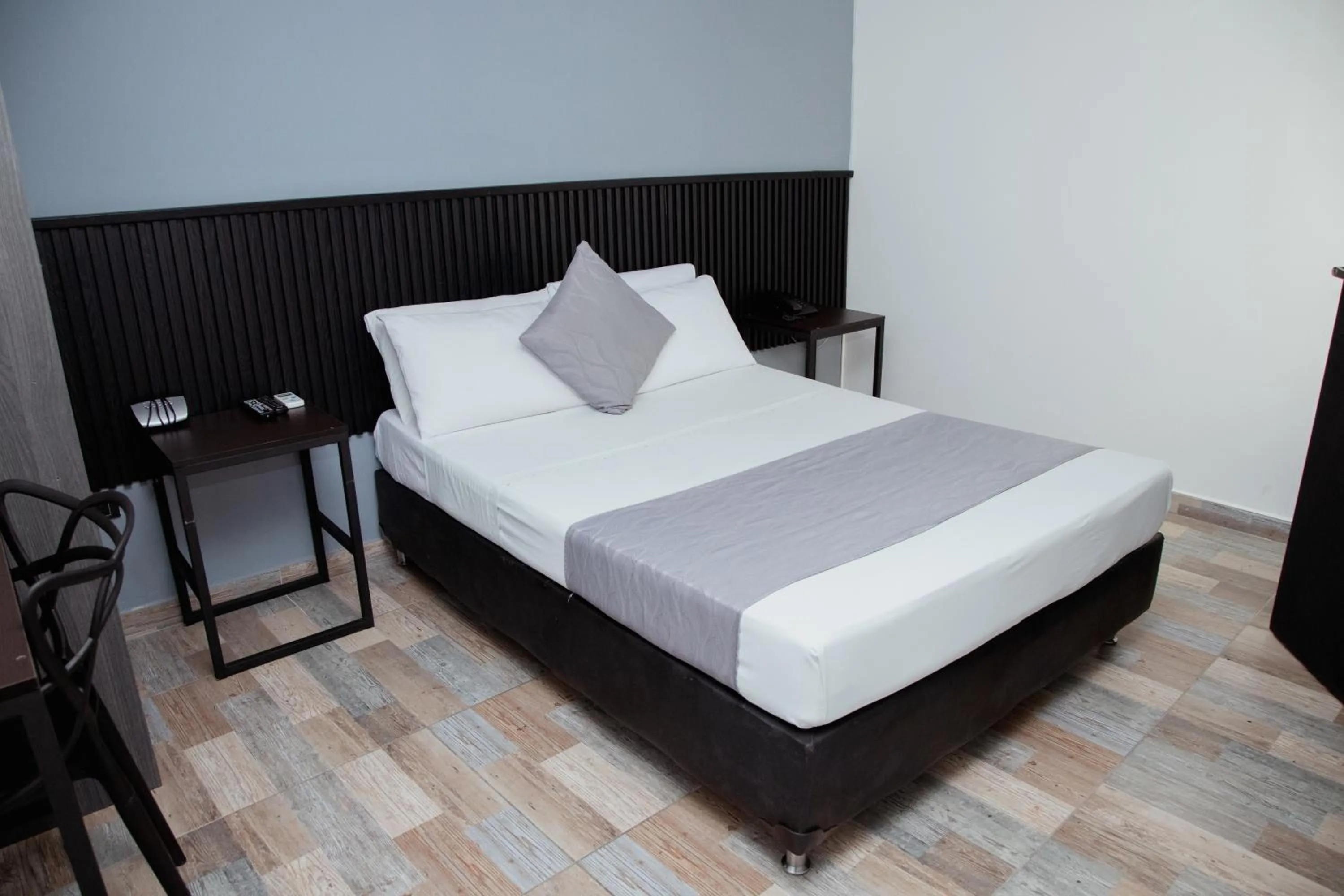 Bed in Hotel Palmas del Estadio