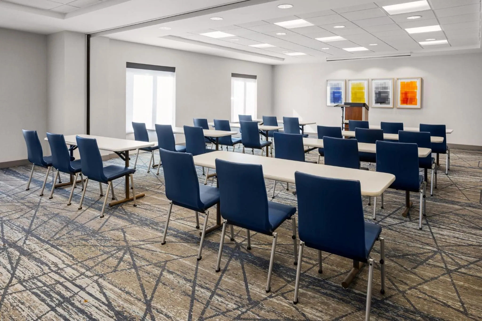 Meeting/conference room in Holiday Inn Express and Suites Newberry by IHG