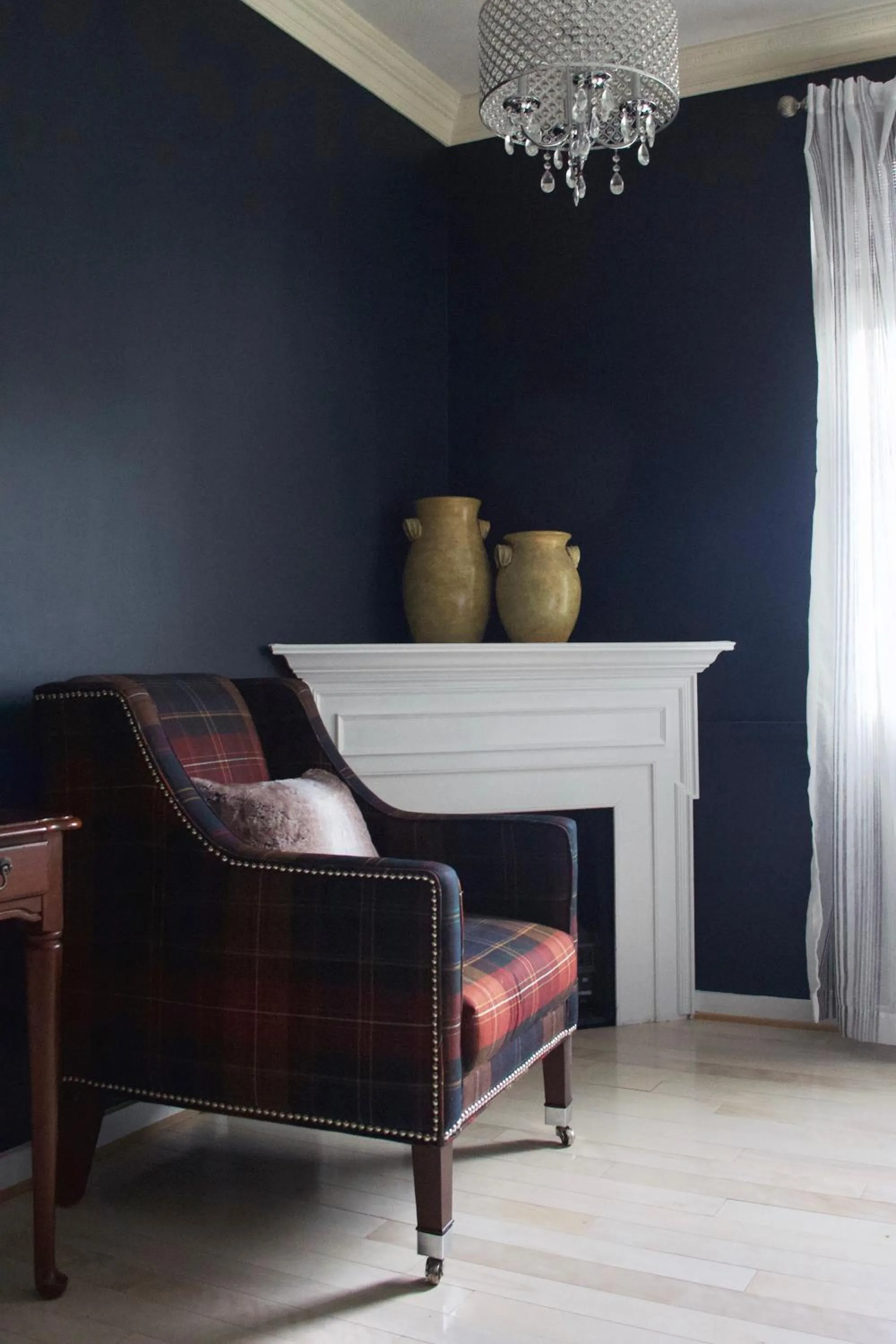 Seating area in The Litchfield Inn