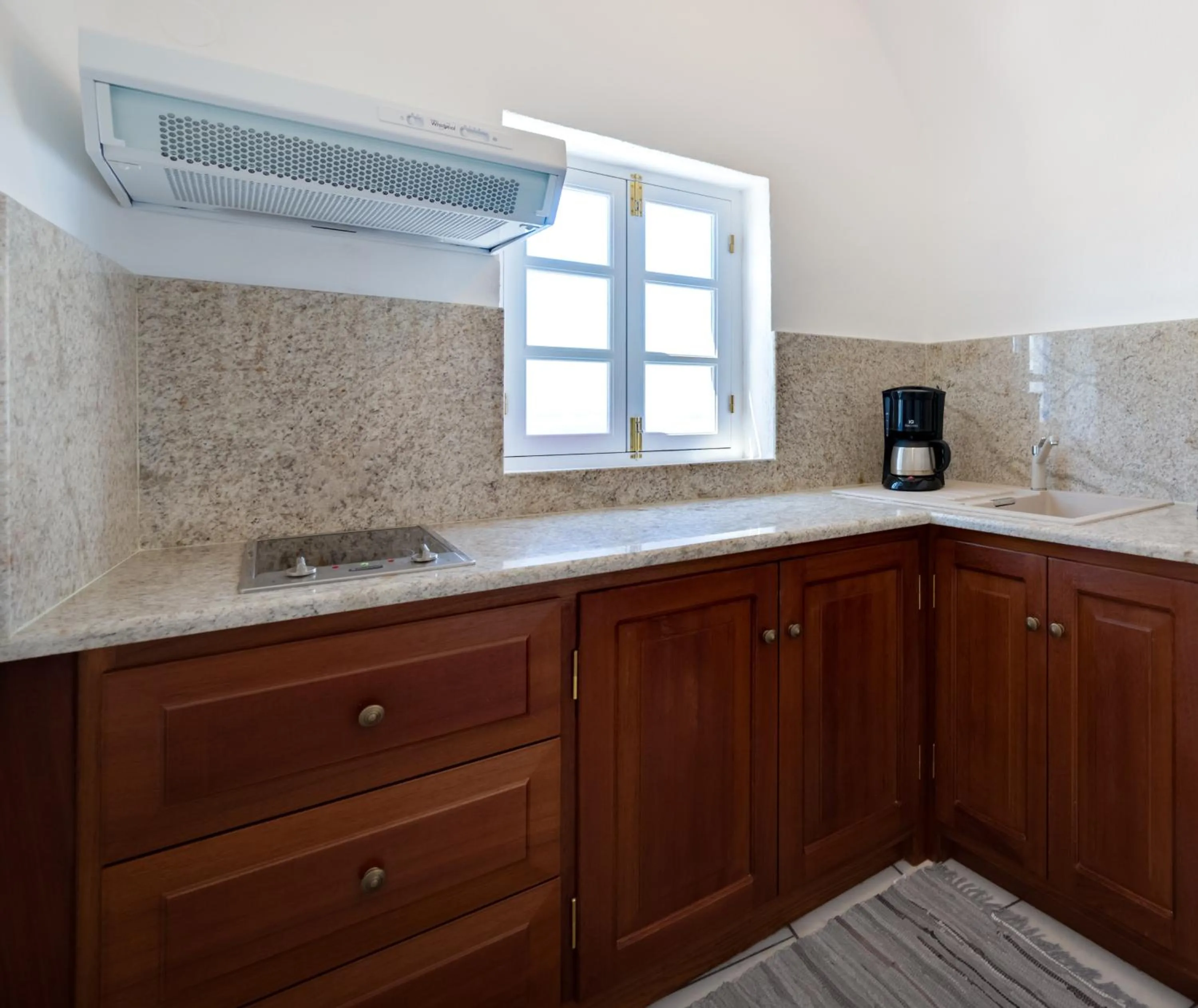 Kitchen or kitchenette in Chelidonia Traditional Villas