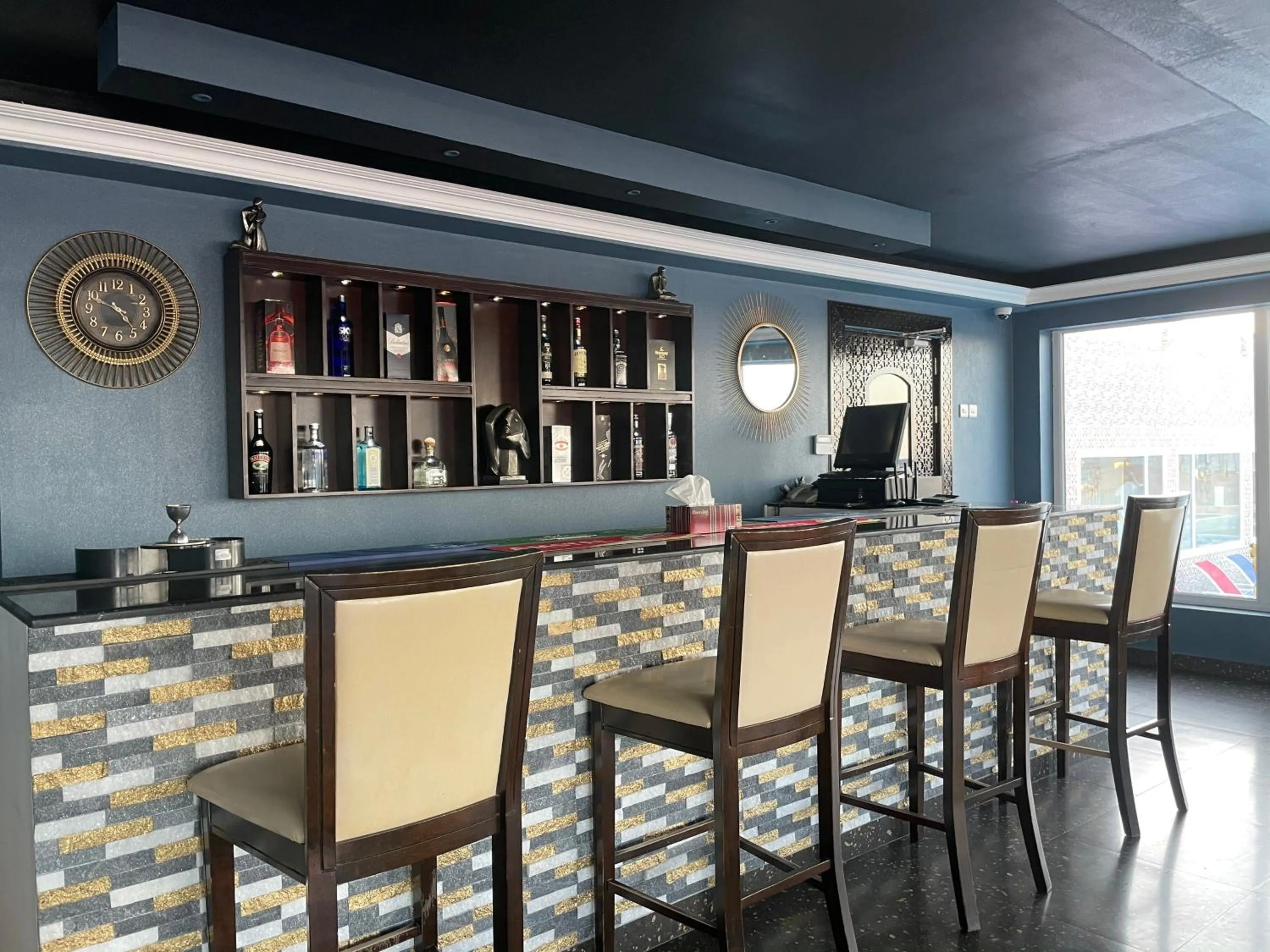 Lounge or bar in Turtle Beach Resort