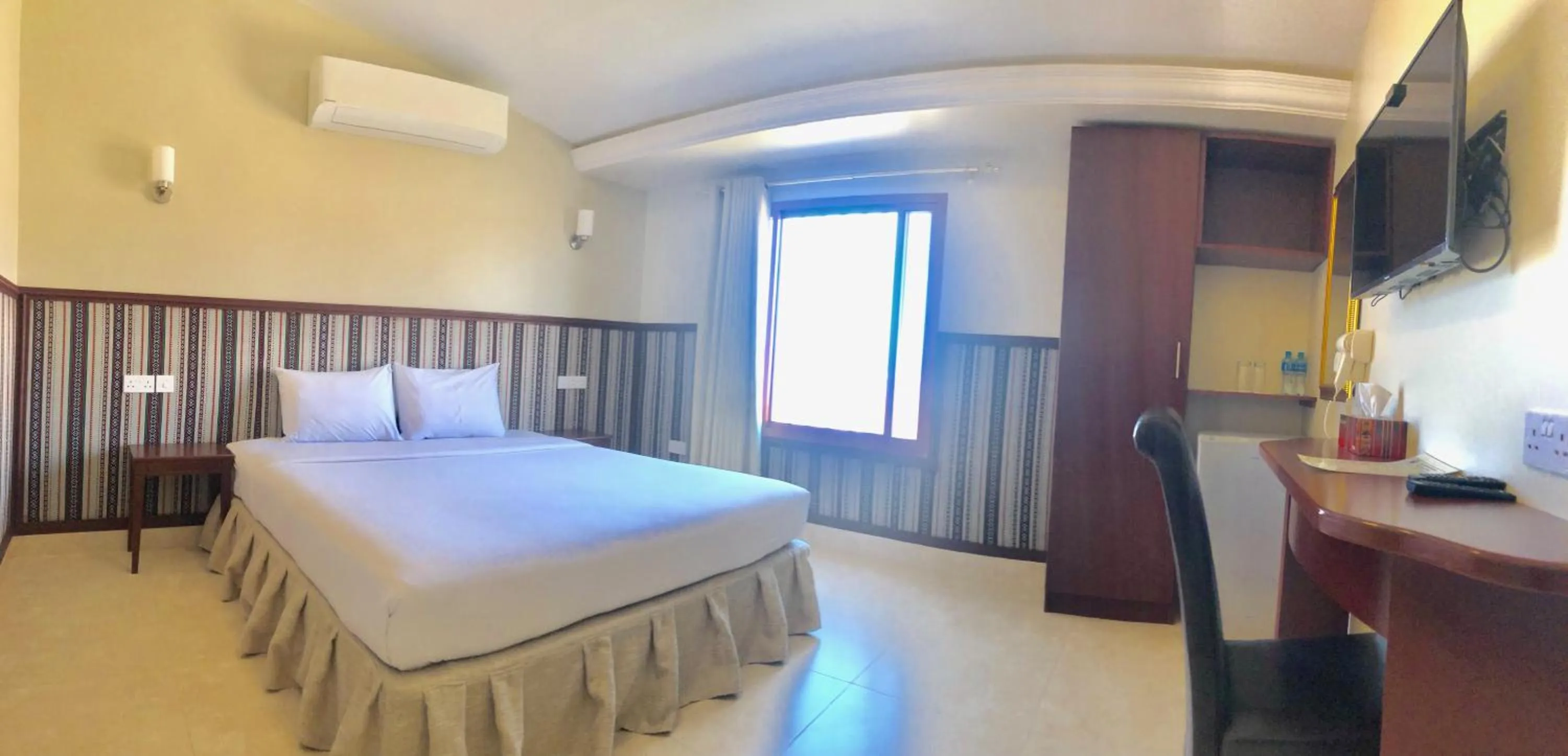 Bedroom, Bed in Turtle Beach Resort