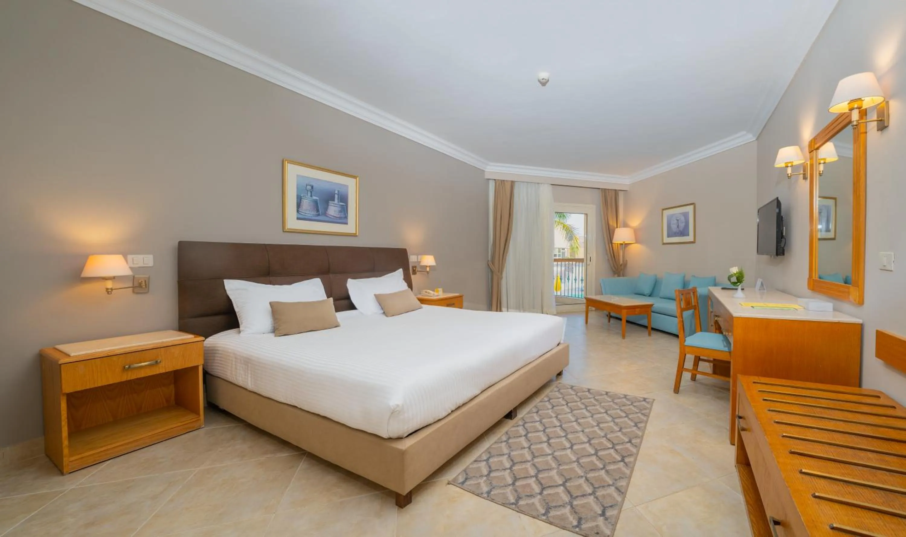 Bed in Aurora Oriental Resort Sharm El Sheikh