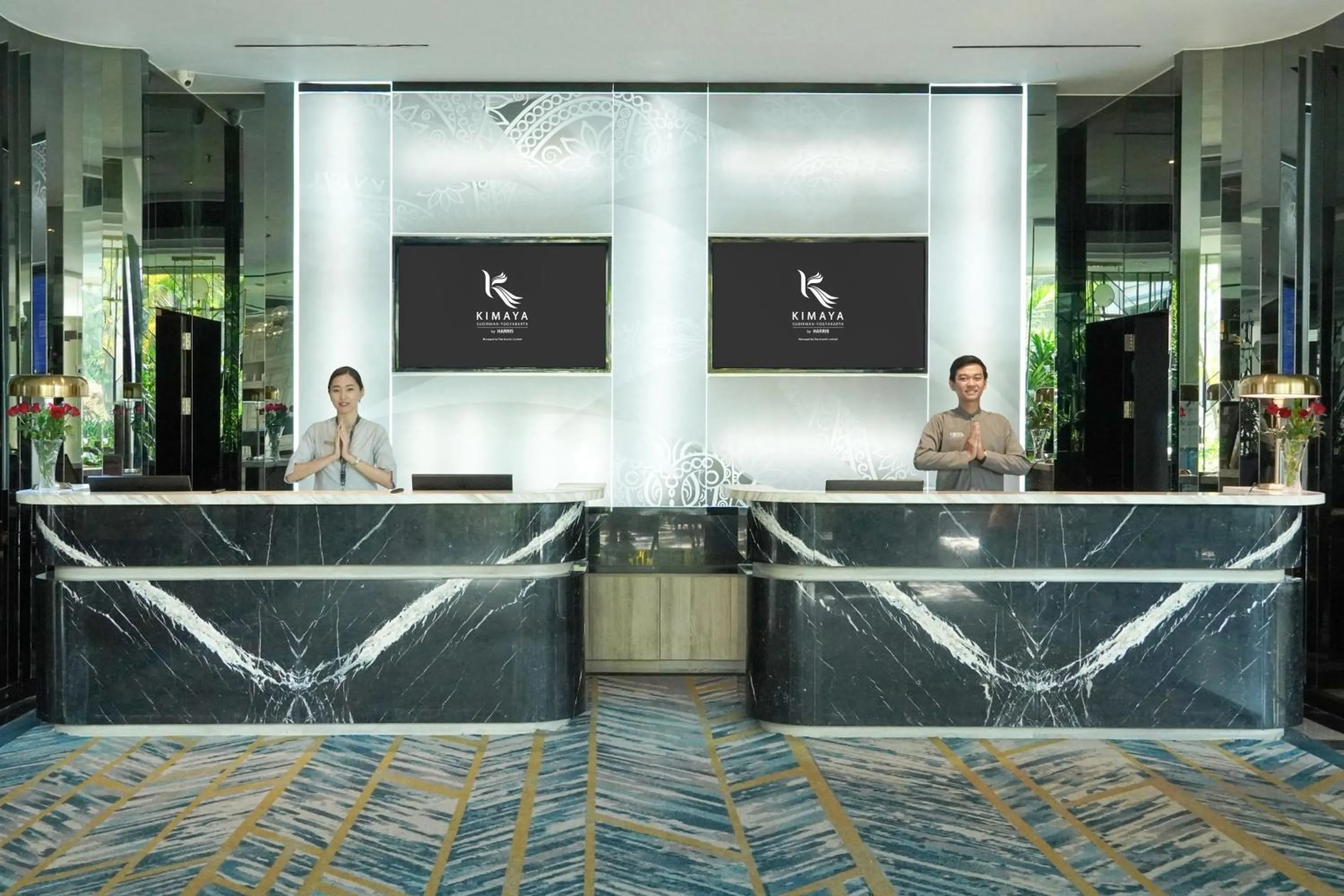 Lobby or reception in Kimaya Sudirman Yogyakarta by Harris