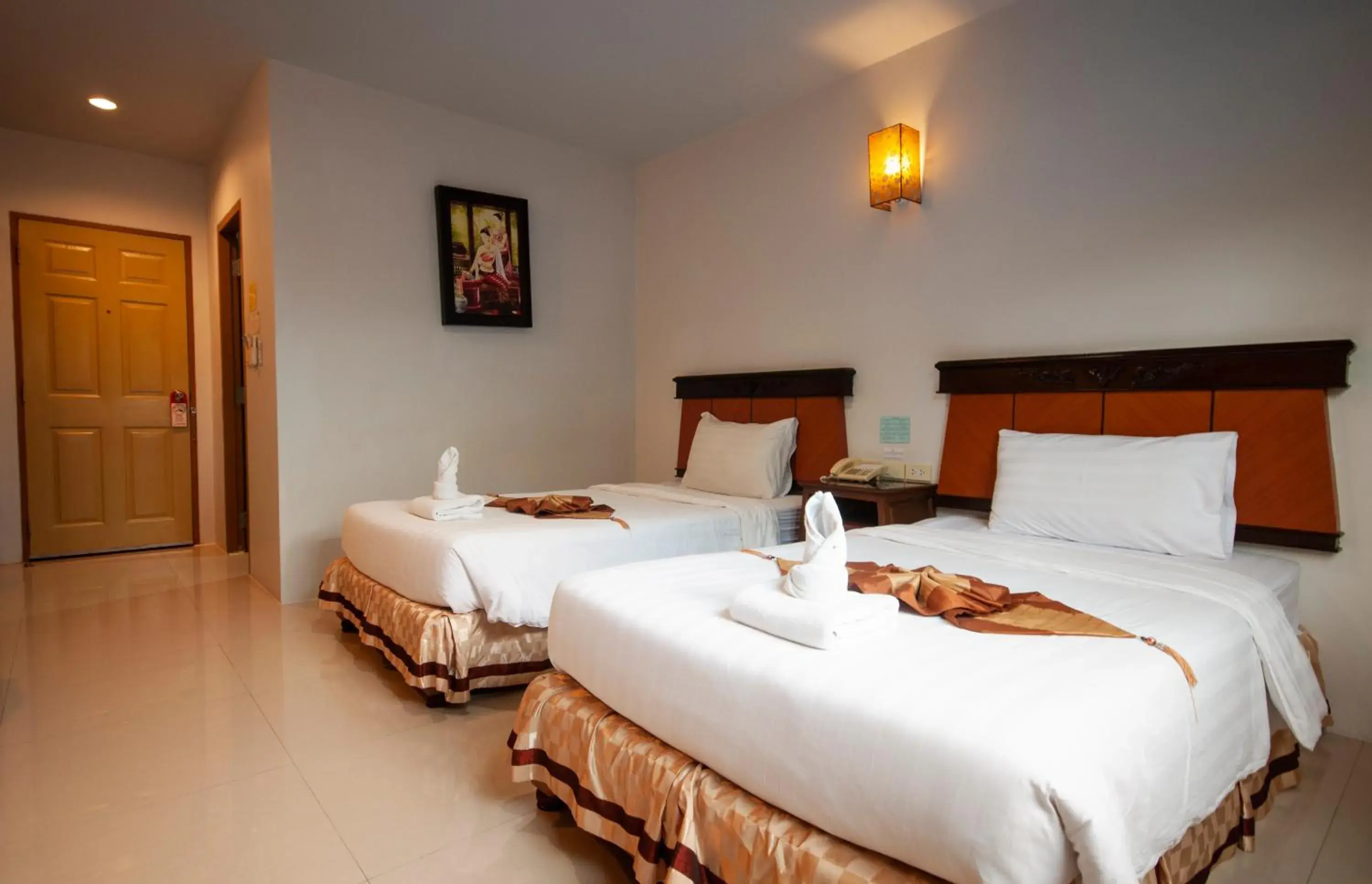 Superior Double or Twin Room in Chiangrai Grand Room Hotel Superior Double or Twin Room in Chiangrai Grand Room Hotel