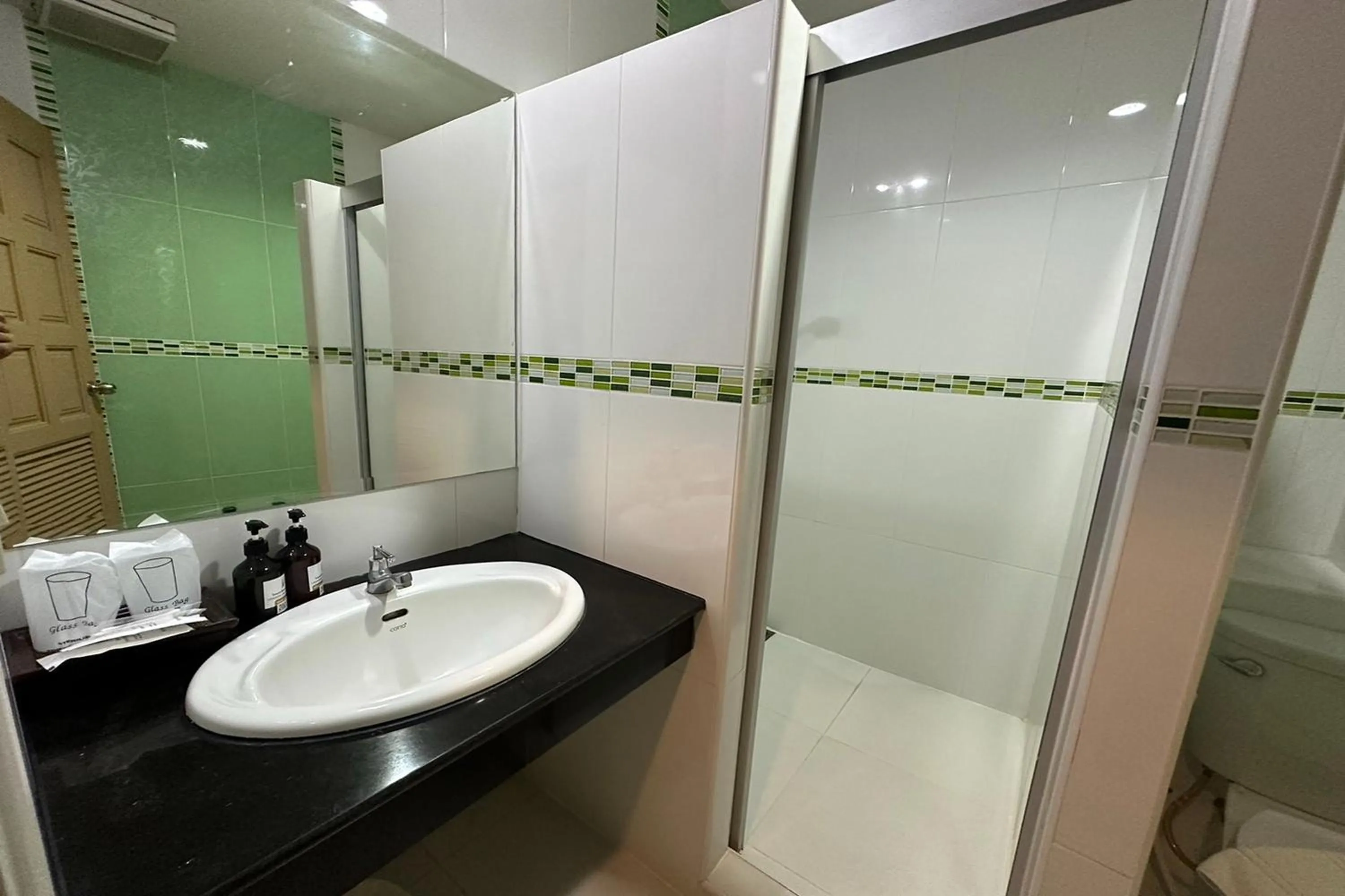 Chiangrai Grand Room Hotel