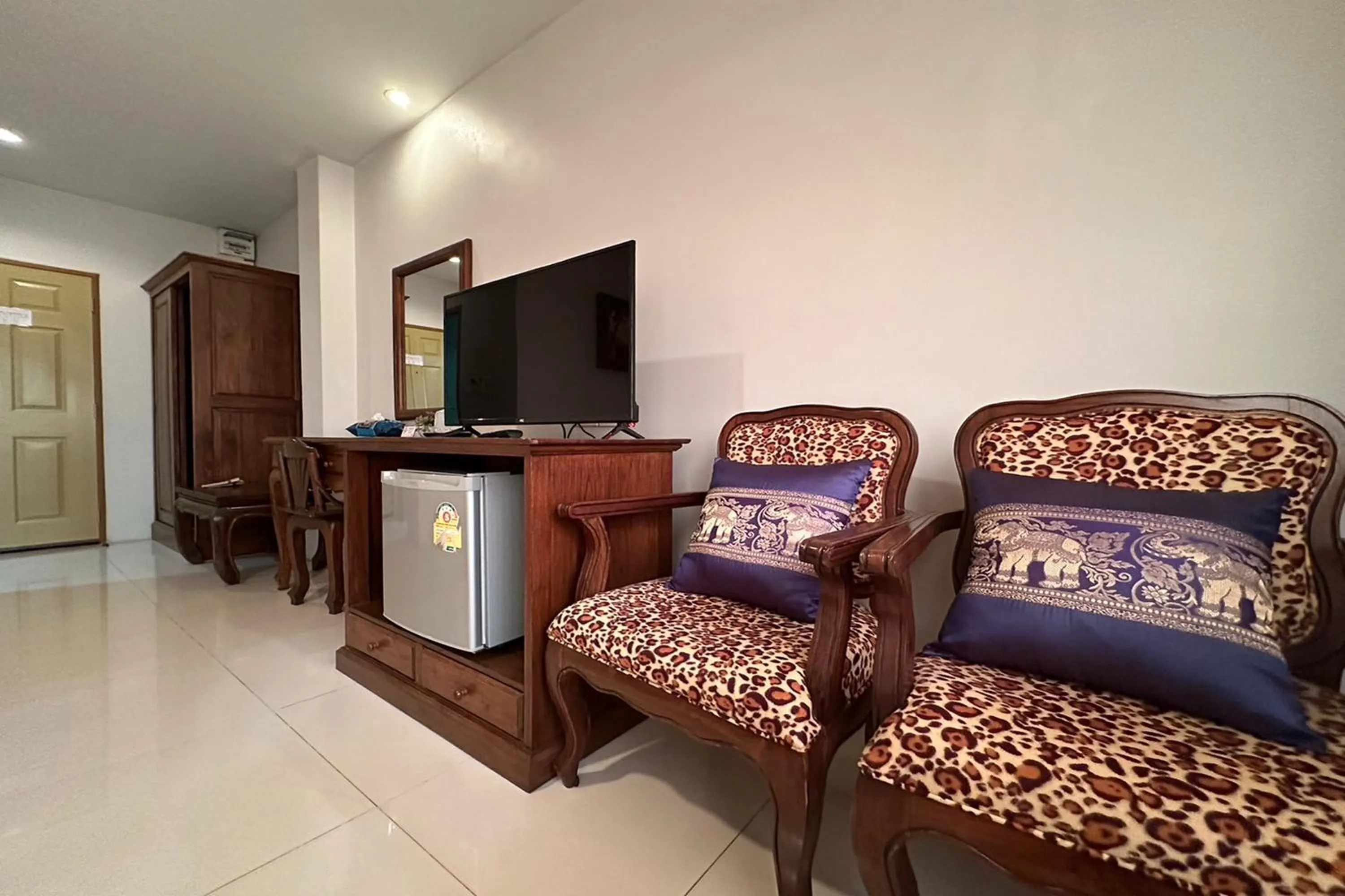 Chiangrai Grand Room Hotel