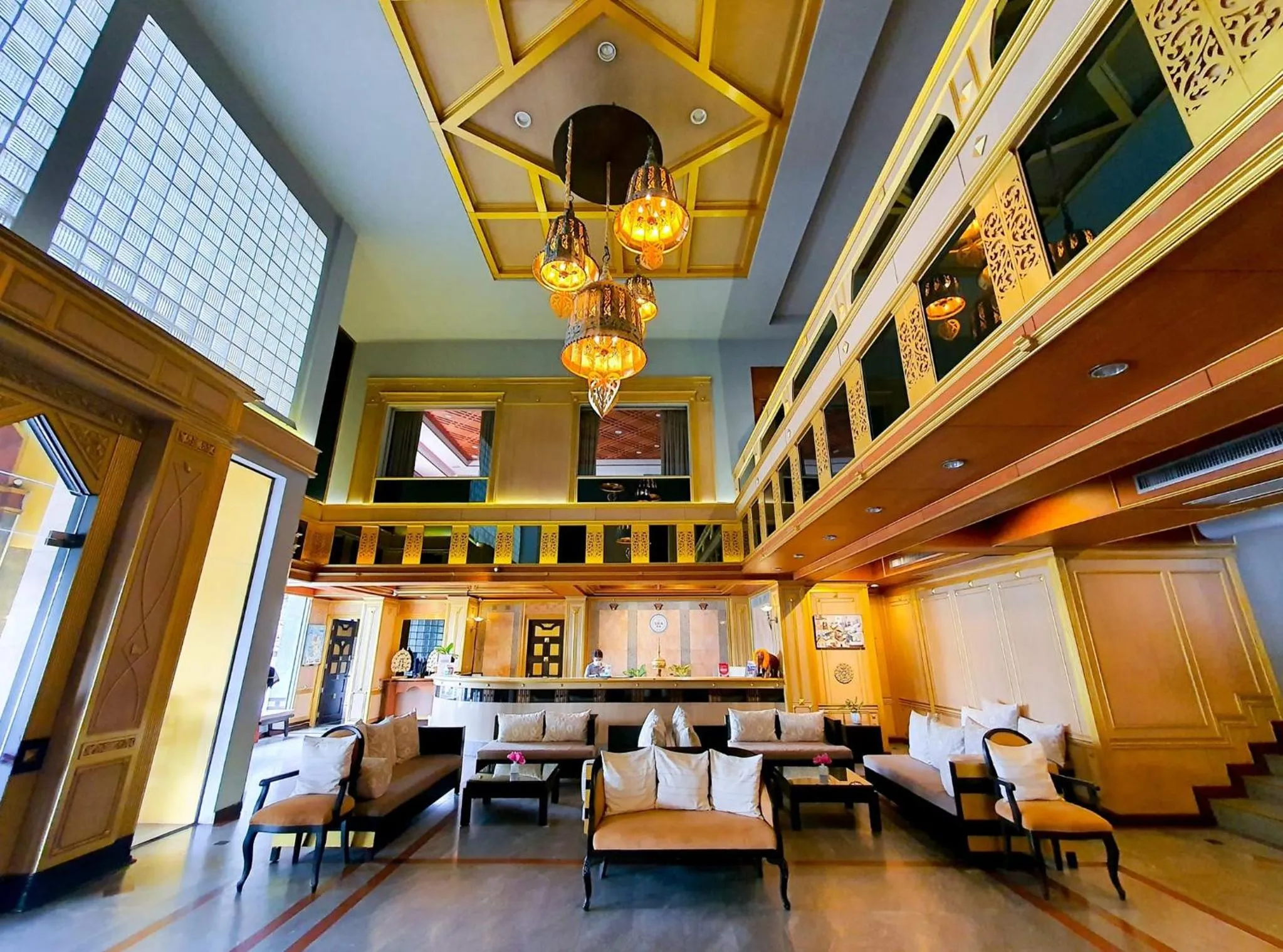 Lobby or reception in Tohsang Heritage Ubon Hotel
