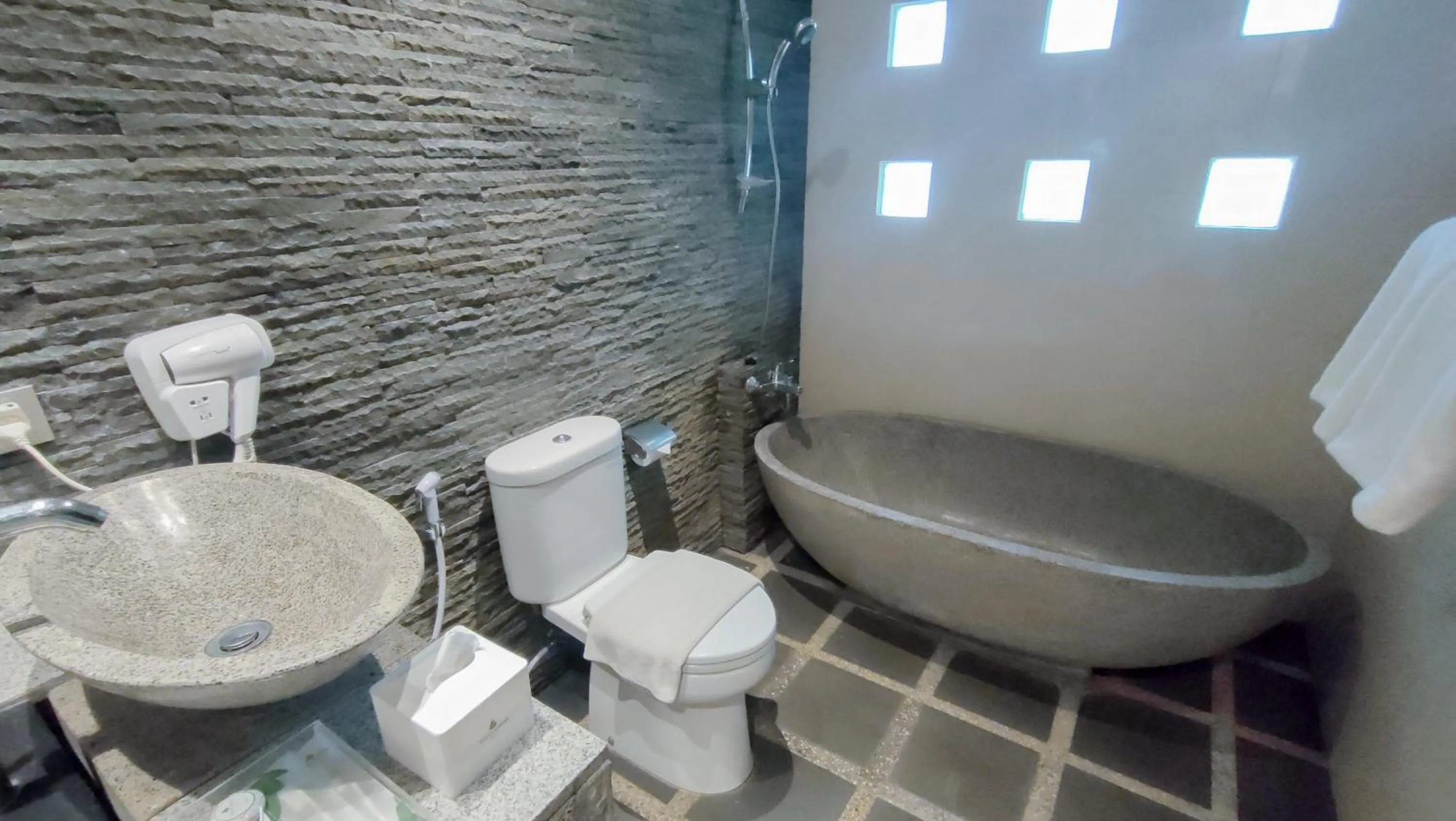Bathroom in Puteri Gunung Hotel