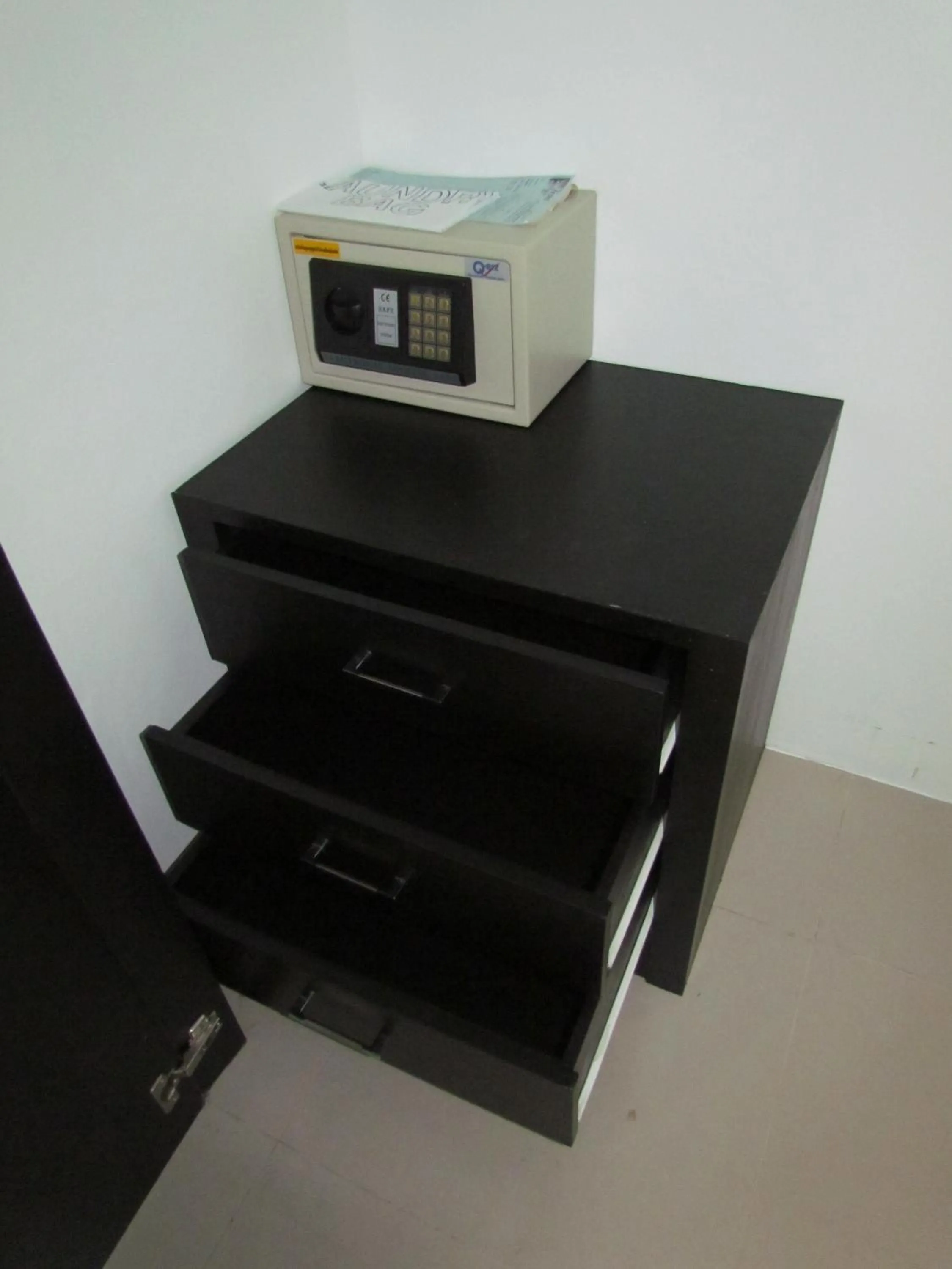 Business facilities in The Front Hotel and Apartments