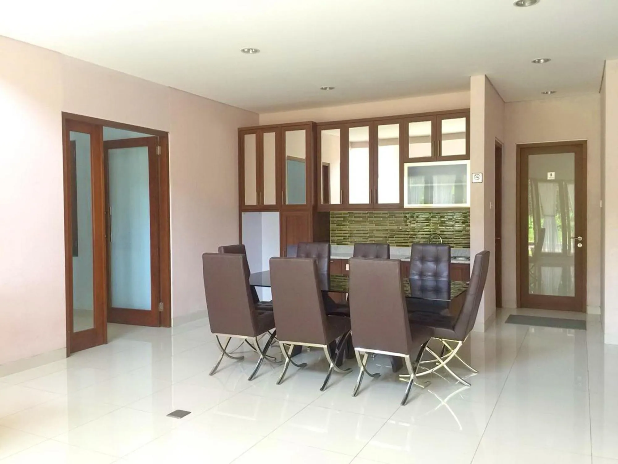 Dining area in APM Equestrian Resort