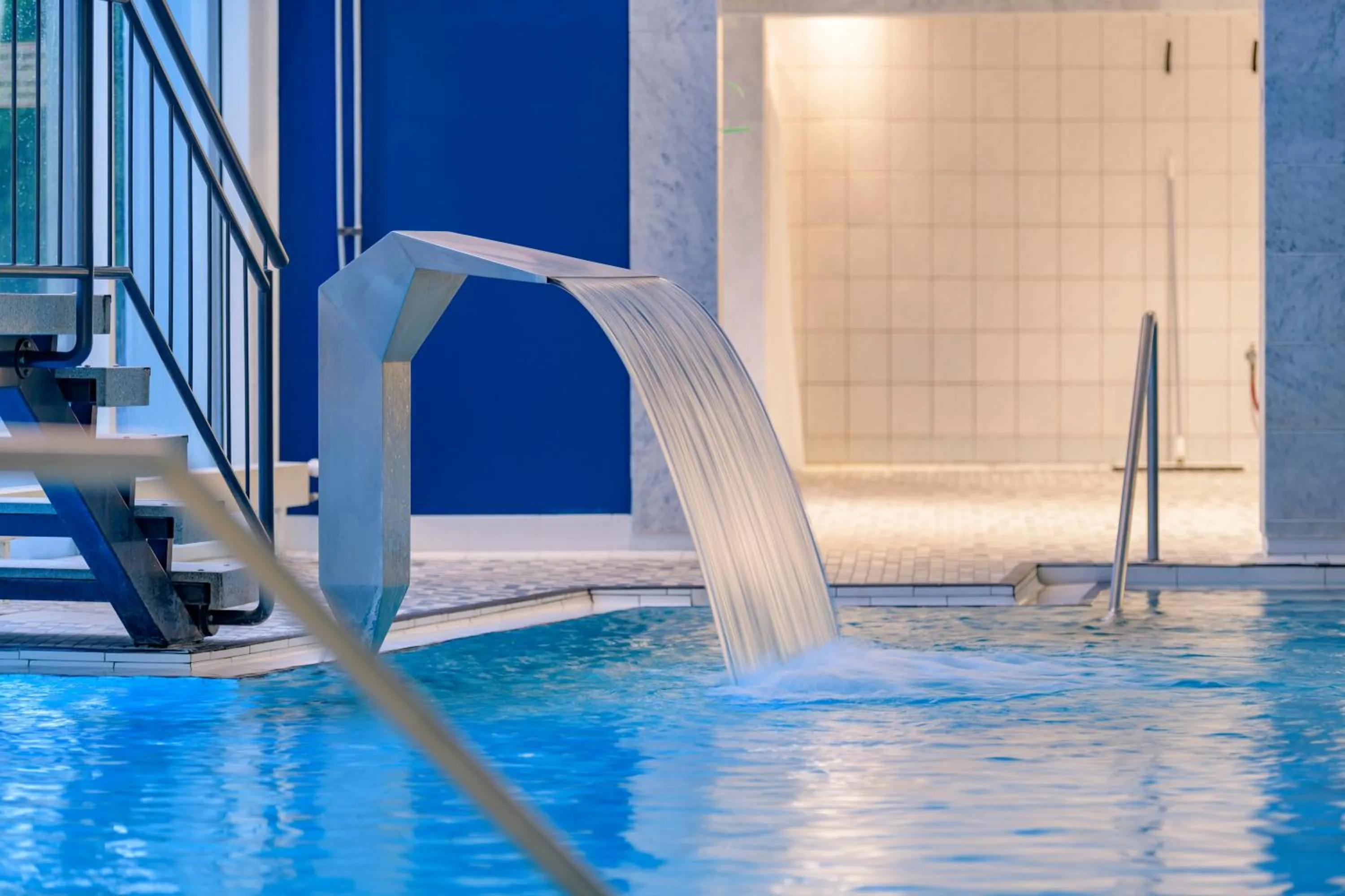 Swimming pool in Hotel des Nordens Flensburg Wellness & Spa