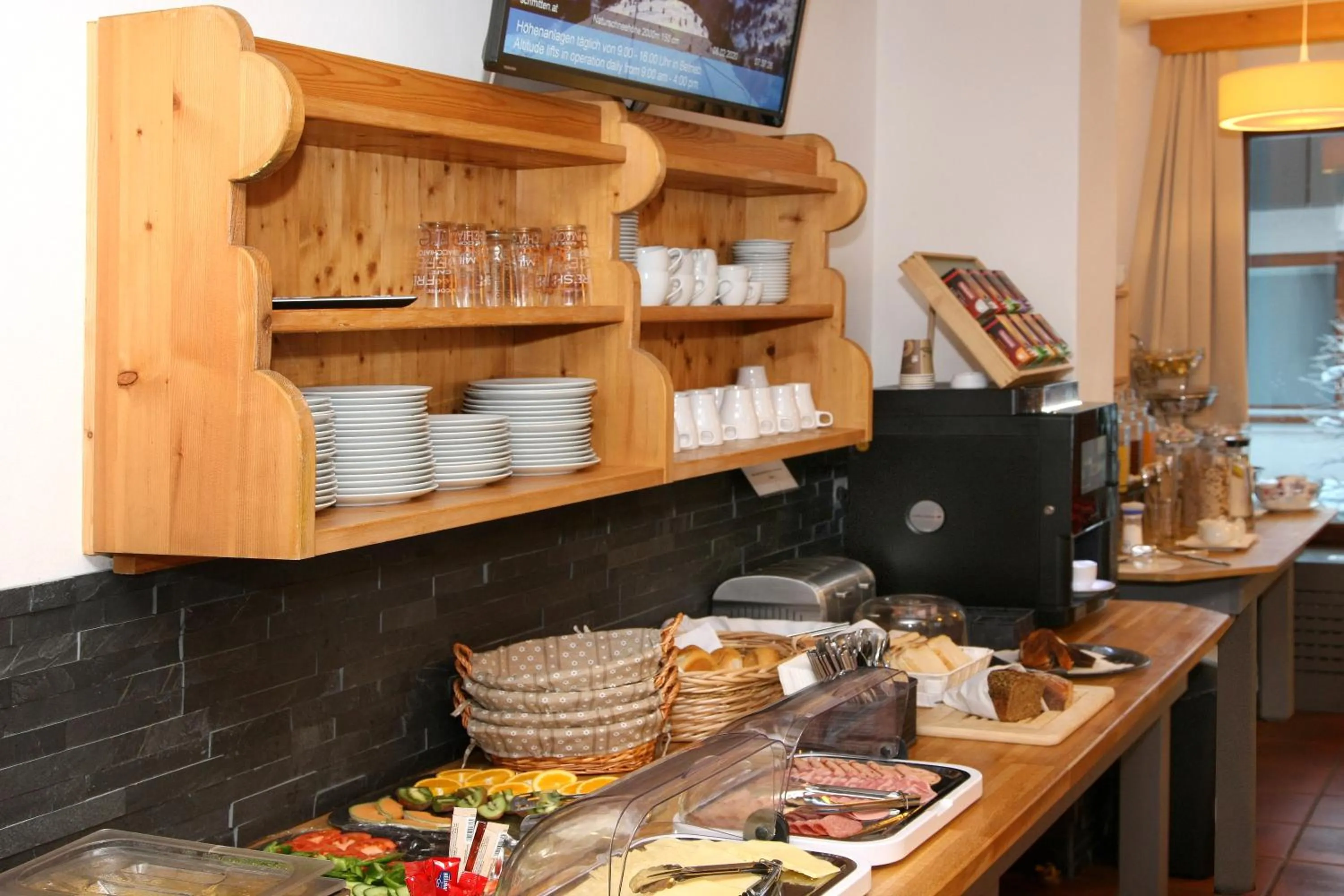 Lake and Cityhotel Edelweiss - self Check in