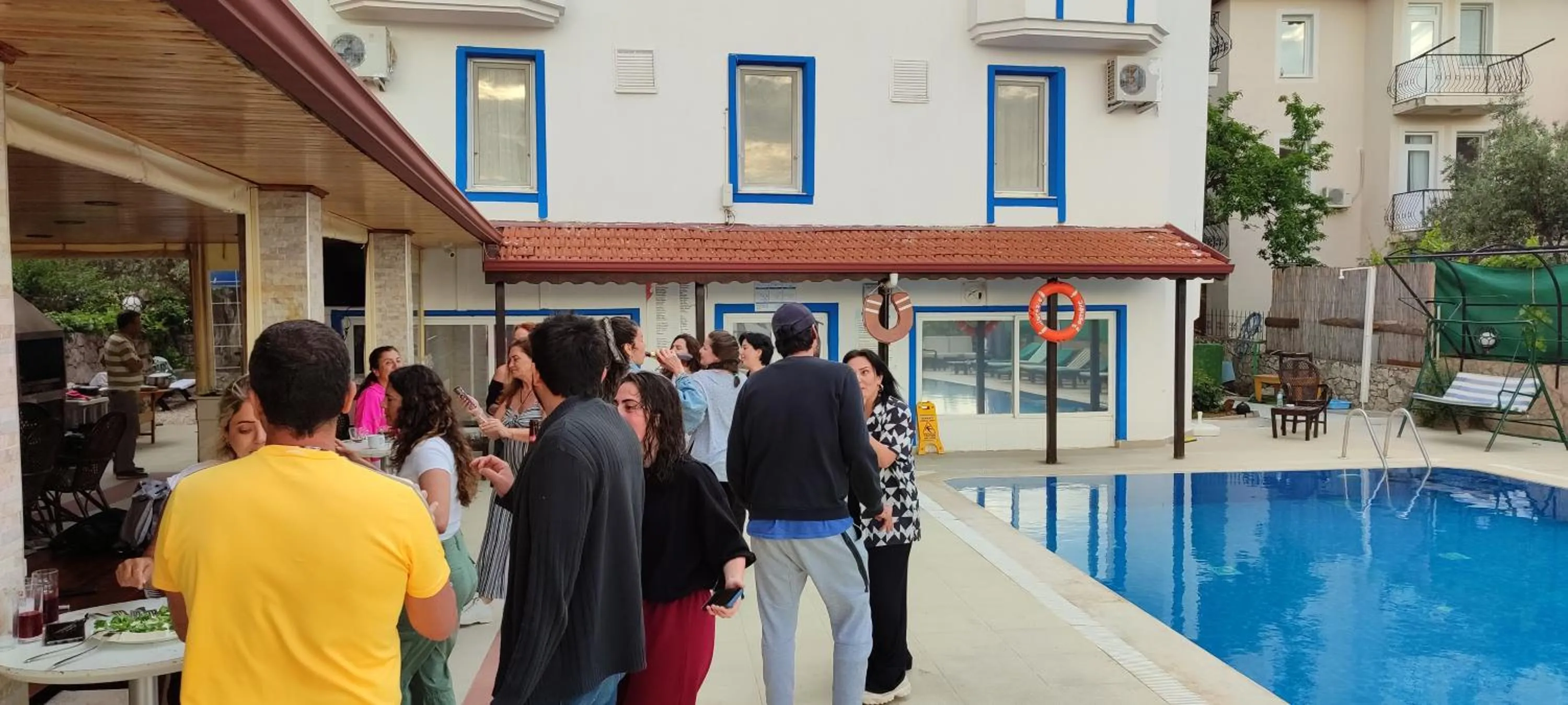 Pool view in California Apart Otel