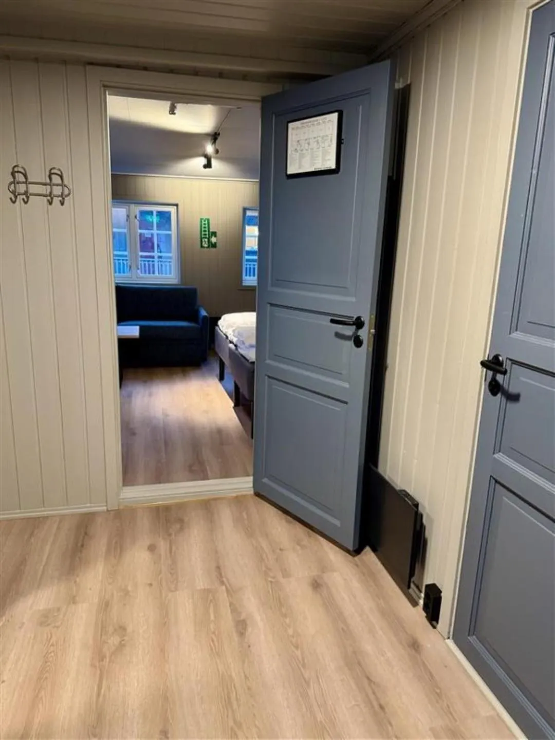 Photo of the whole room in Grønnbuene Rorbu Hotel