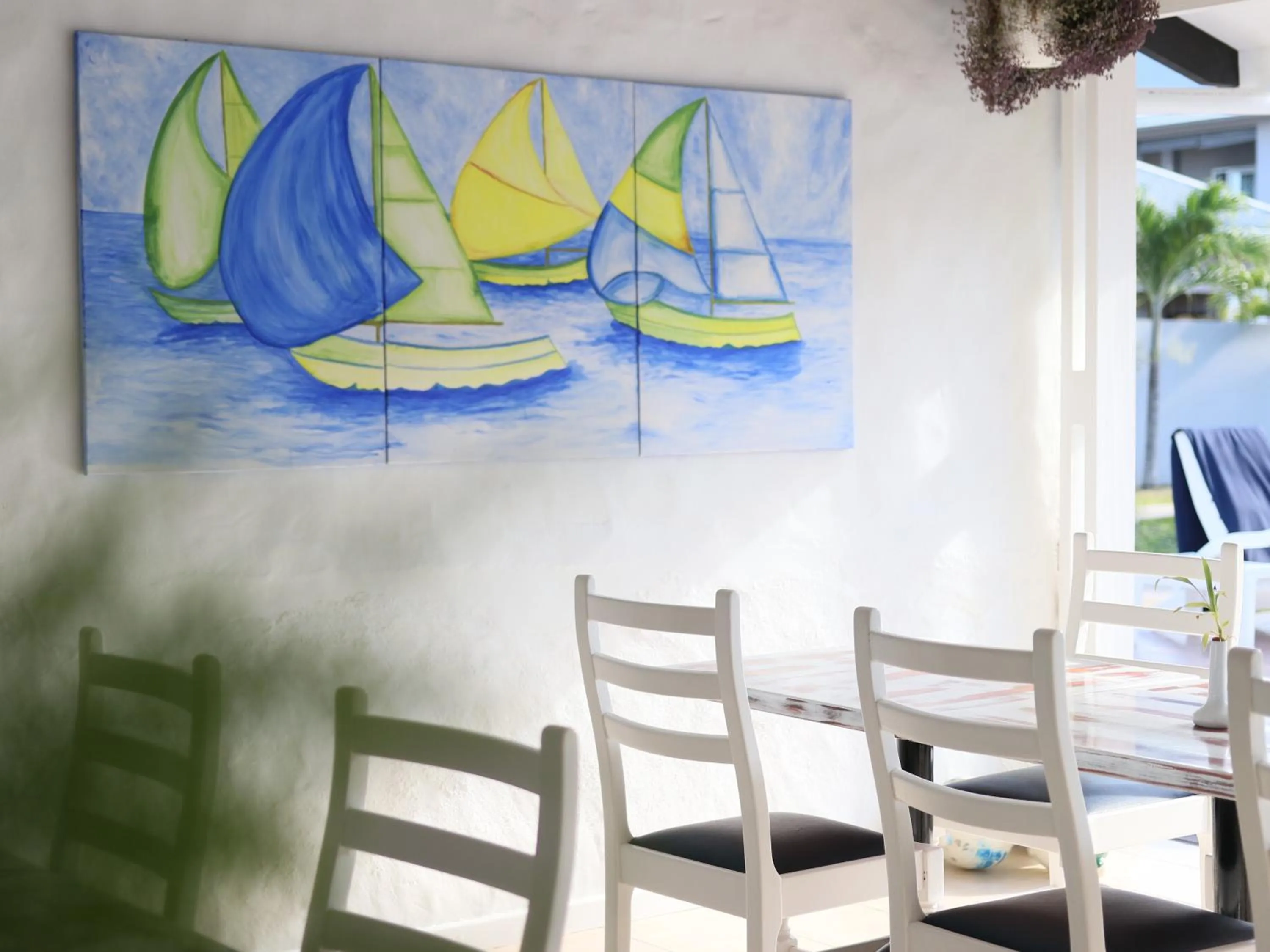 Restaurant/places to eat in Residence Argine