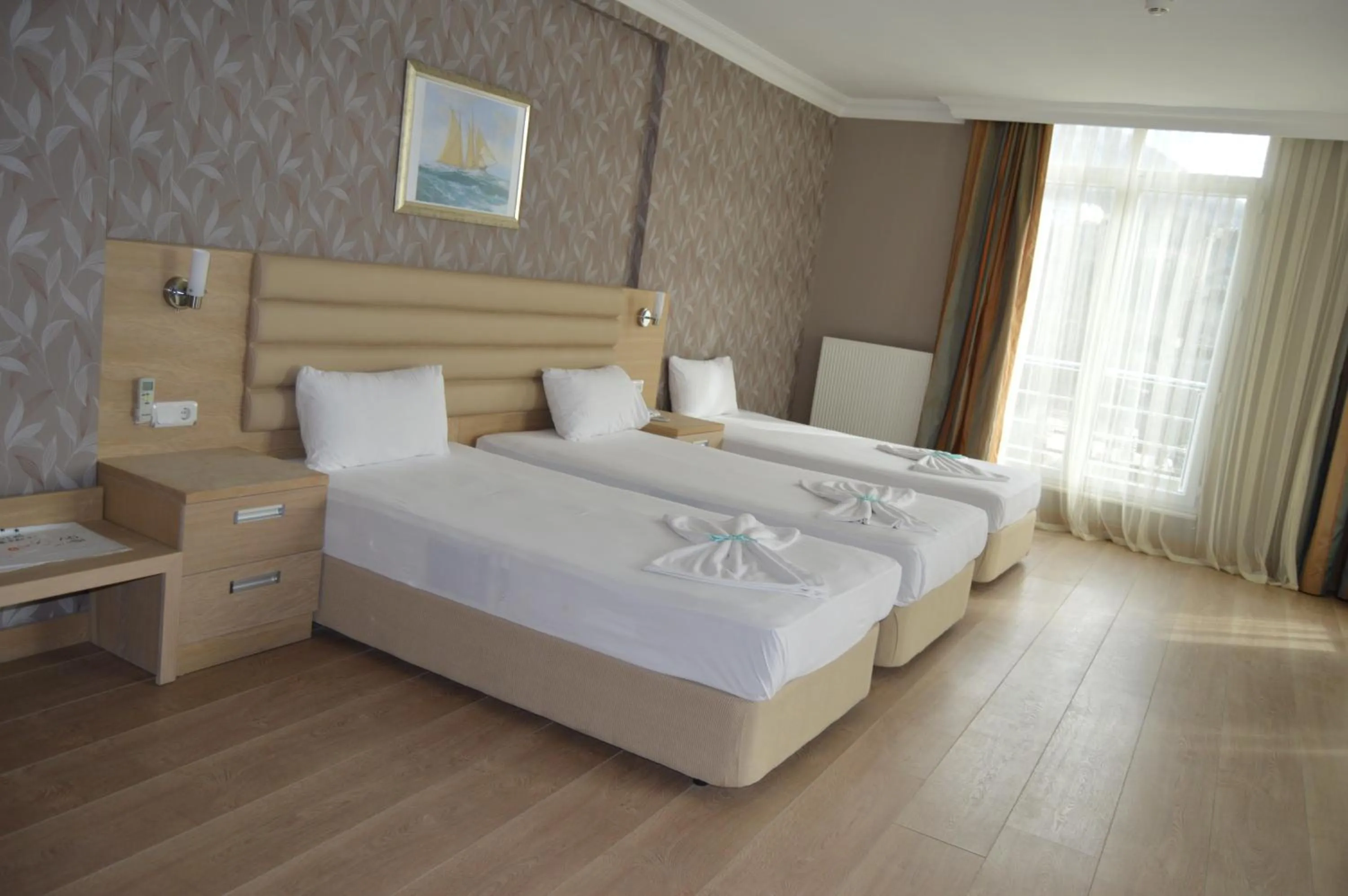 Bed in Kale Palace Hotel